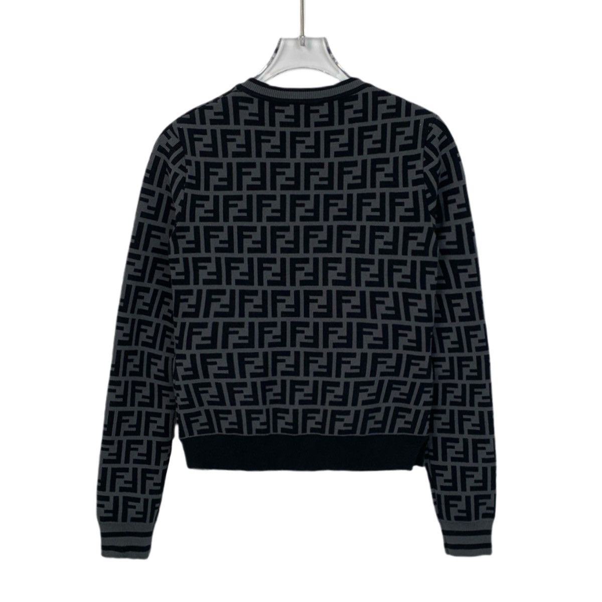 Fendi Fendi All Over Logo Printed Long Sleeve Knitwear K26WX Size XS / US 0-2 / IT 36-38 - 2 Thumbnail