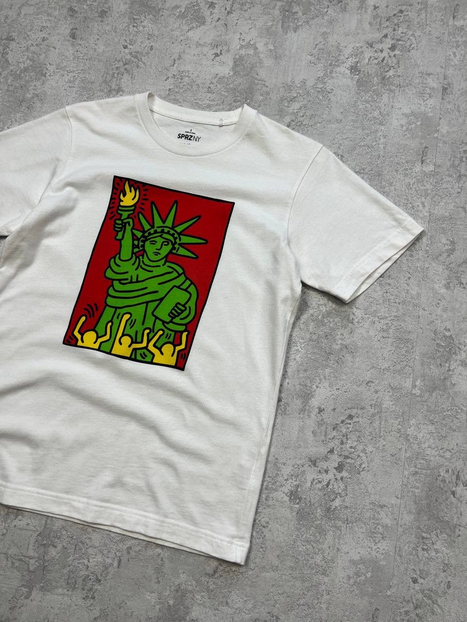 Uniqlo Vintage Uniqlo Keith Haring Japanese T-Shirt Size US S / EU 44-46 / 1 - 3 Thumbnail
