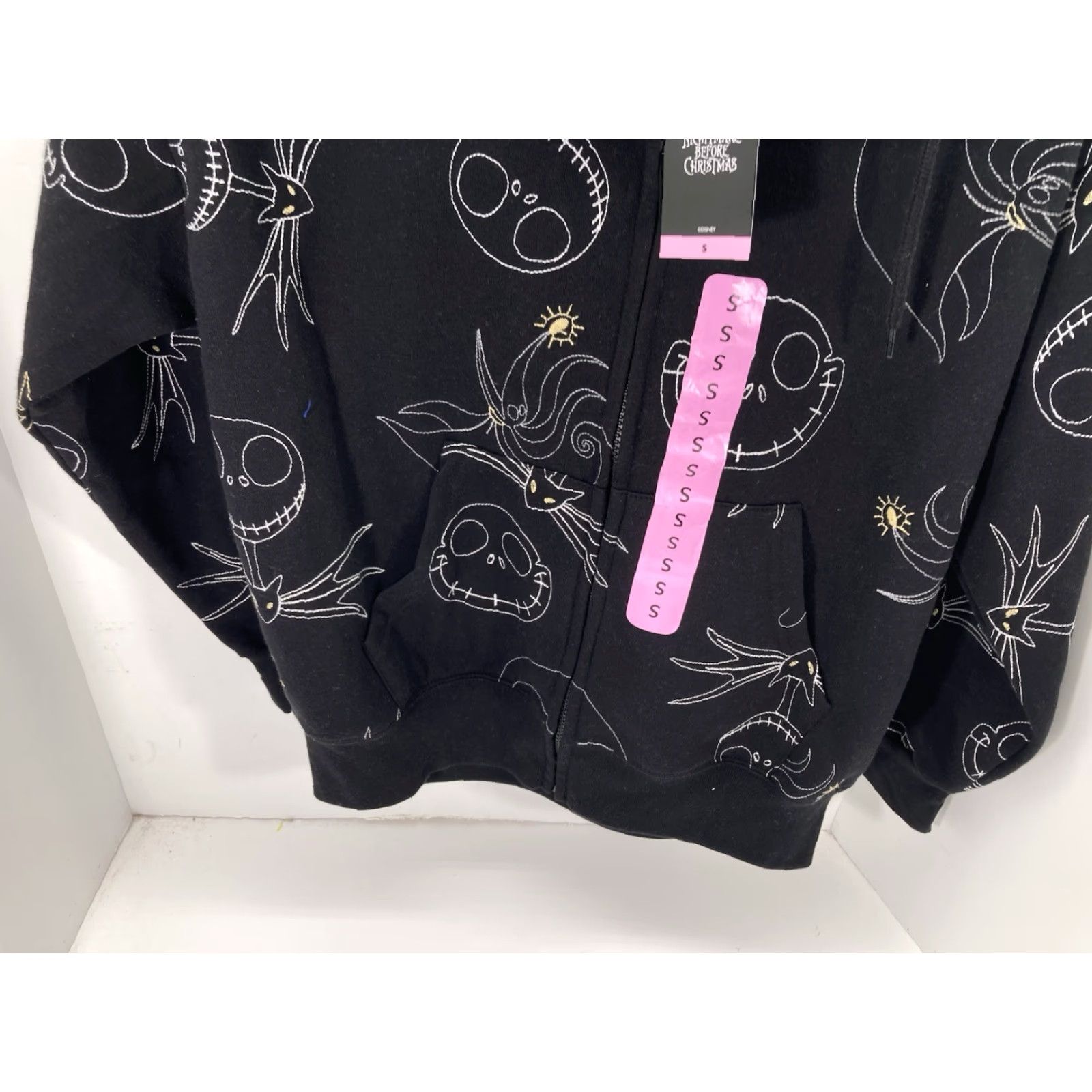 Disney Nightmare Before Christmas Disney Hoodie Sweatshirt Women Small Black Full Zip Shirt Mature? Size S / US 4 / IT 40 - 3 Thumbnail