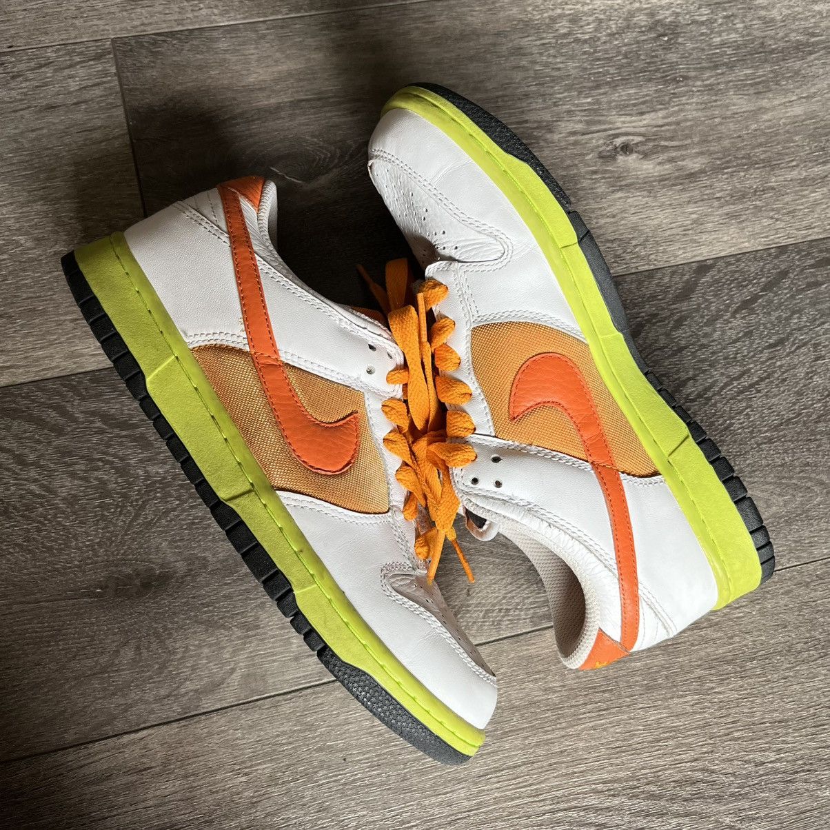 Nike Vintage 2000s Nike SB Dunk Low White Orange Blaze Size 8 W Size US 8 / IT 38 - 1 Thumbnail
