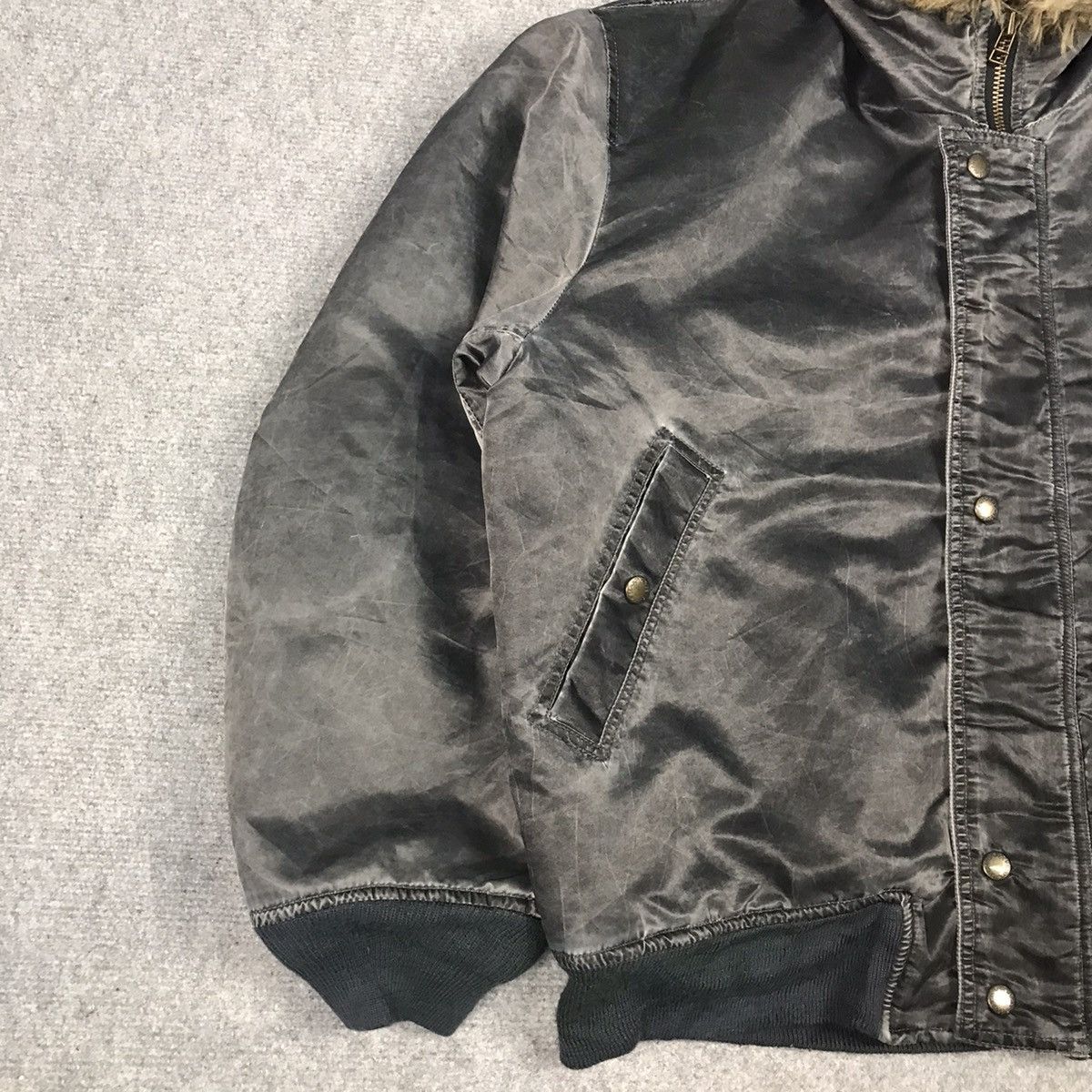 Japanese Brand MA-1 STYLE BOMBER MILITARY FUR HOODIES JACKET Size US M / EU 48-50 / 2 - 5 Thumbnail