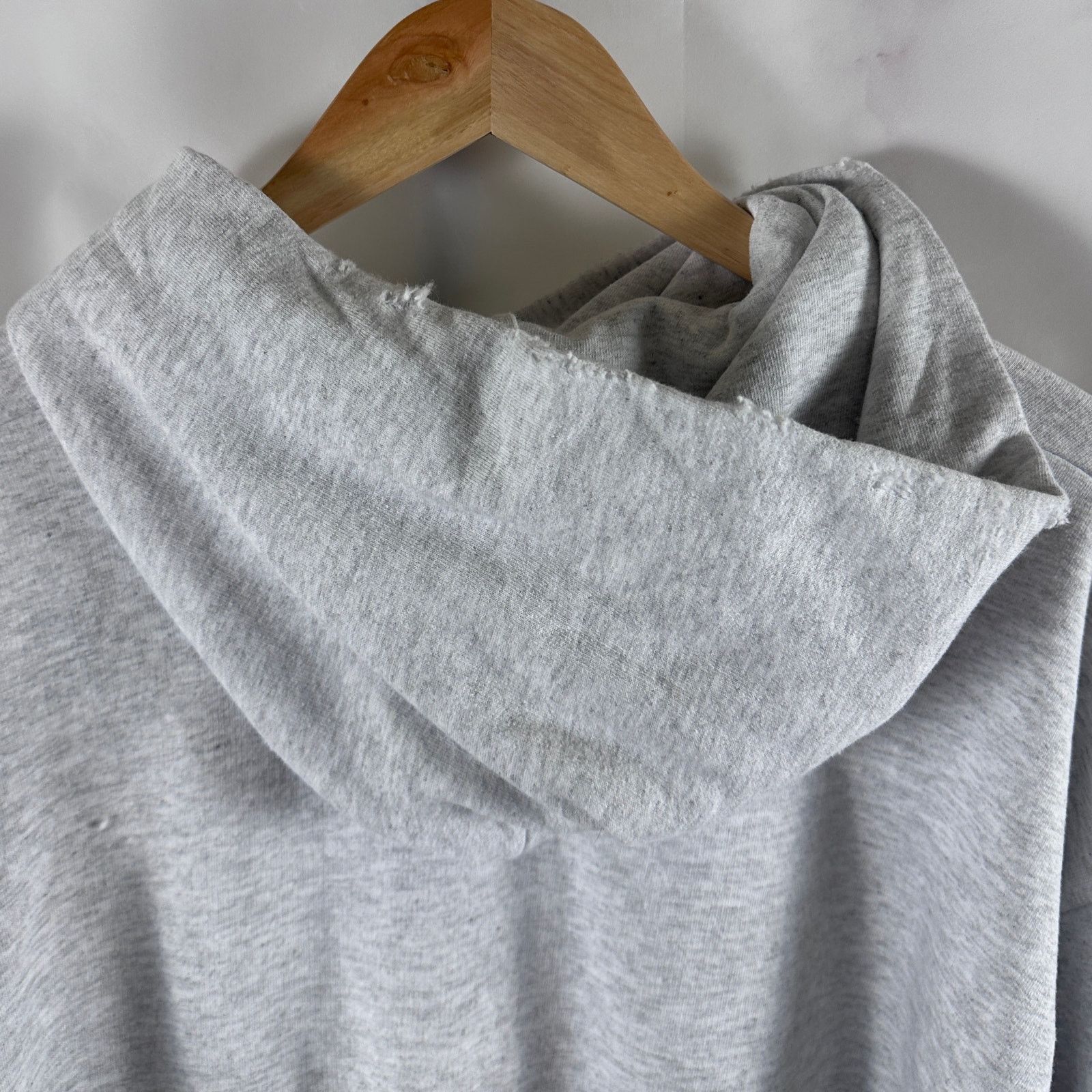 Gosha Rubchinskiy × Yeezy 'Black Dogs' Grey Distressed Hoodie Size US S / EU 44-46 / 1 - 9 Thumbnail