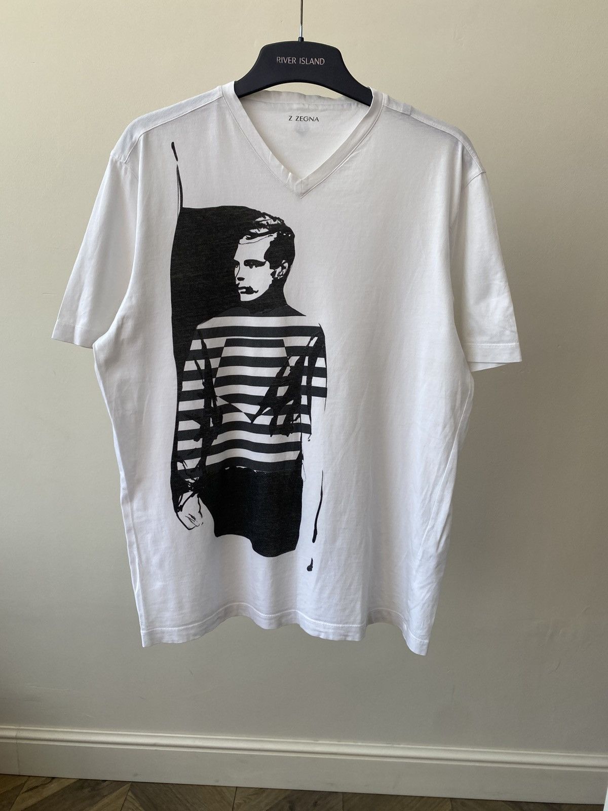 Z Zegna Vintage Z Zegna Printed V-neck T-shirt Size US M / EU 48-50 / 2 - 2 Thumbnail
