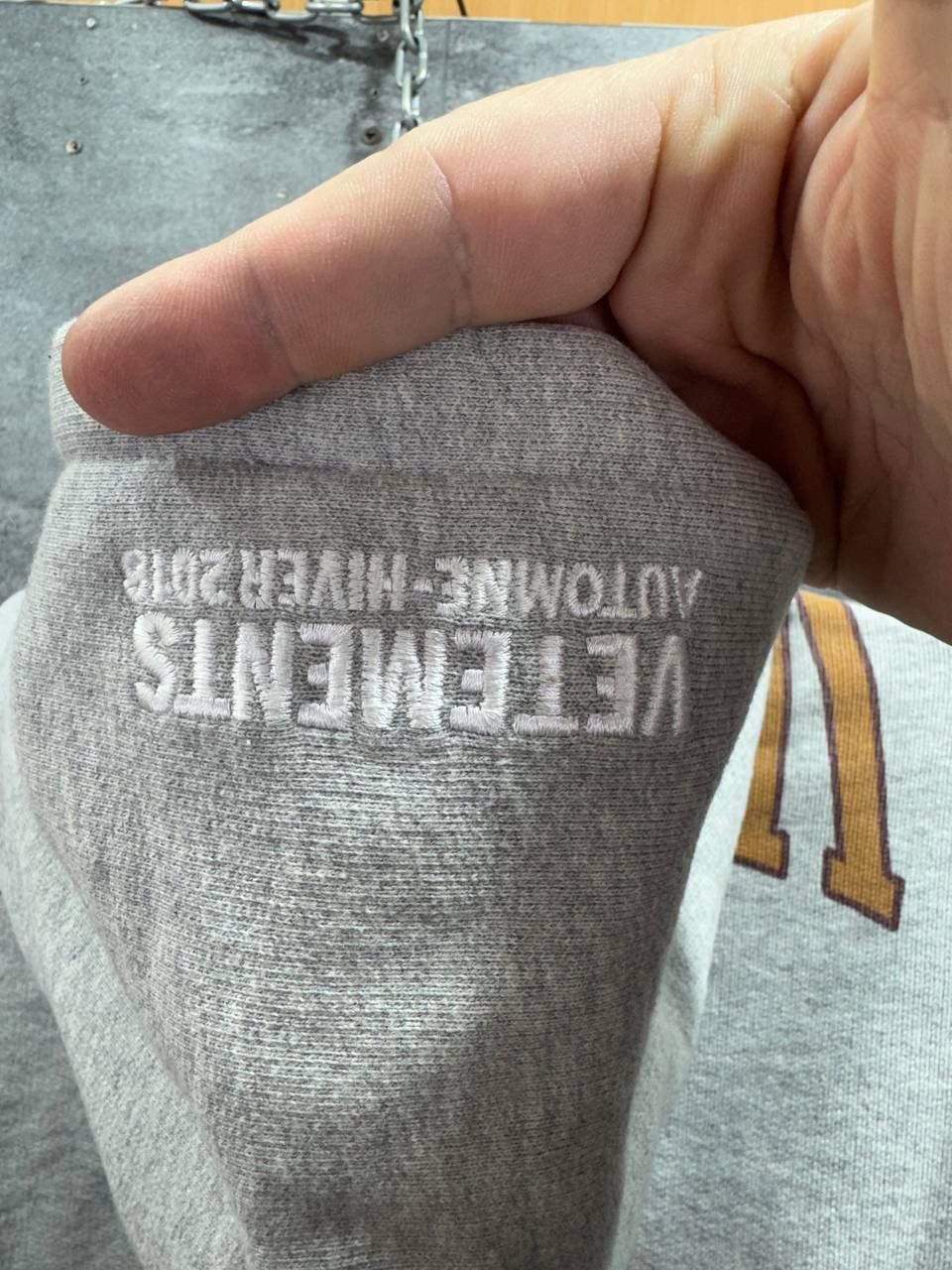 Vetements VETEMENTS AUTOMNE HIVER 2018 Hoodie Size US S / EU 44-46 / 1 - 20 Thumbnail