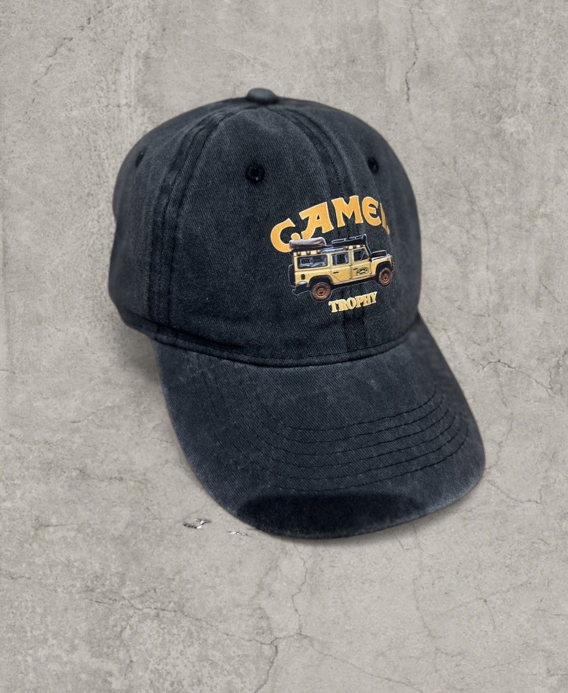 Japanese Brand 90s vintage style cap, black cap with yellow logo. One size Size ONE SIZE - 1 Thumbnail
