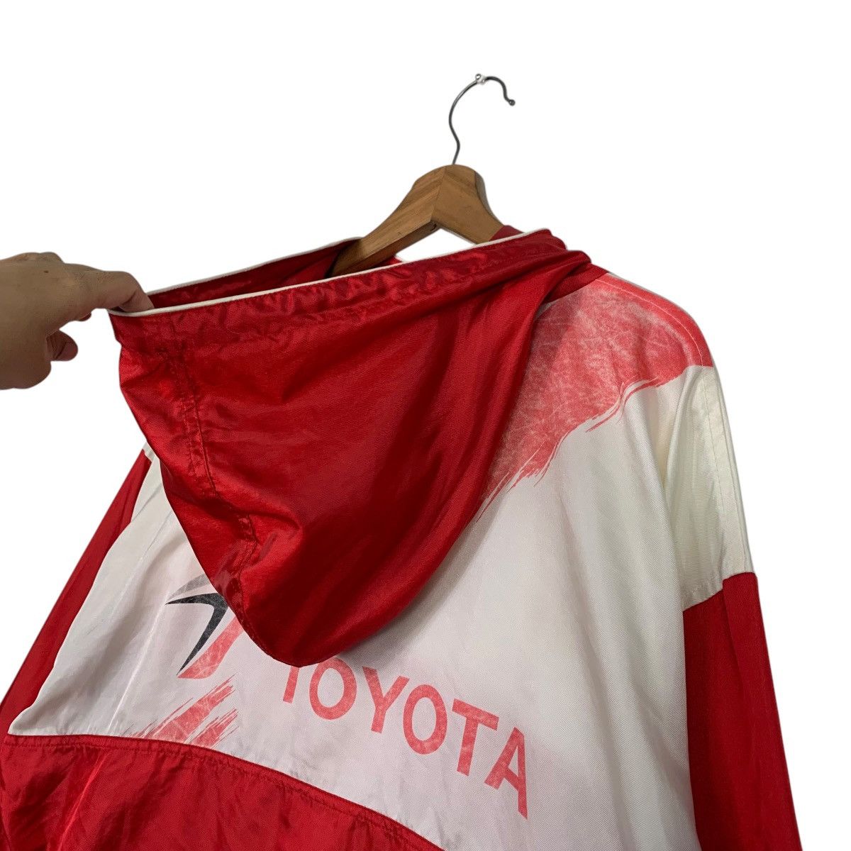 Japanese Brand TOYOTA Big Logo Anorak Jacket Windbreaker #2541-C115 Size US XL / EU 56 / 4 - 3 Thumbnail
