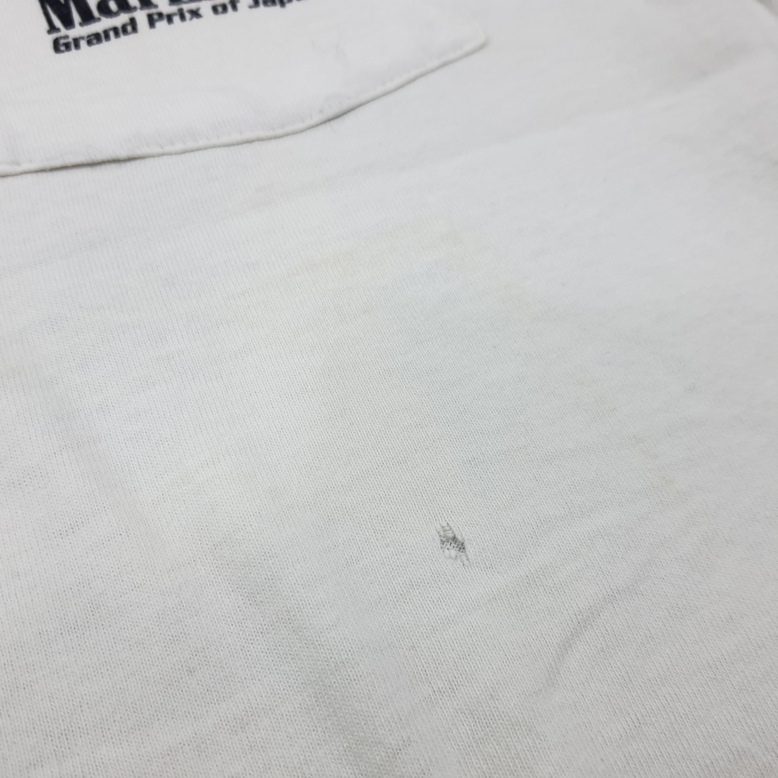 Marlboro × Vintage Vintage Marlboro Grand Prix of Japan GP Racing Team Tshirt Size US L / EU 52-54 / 3 - 9 Thumbnail