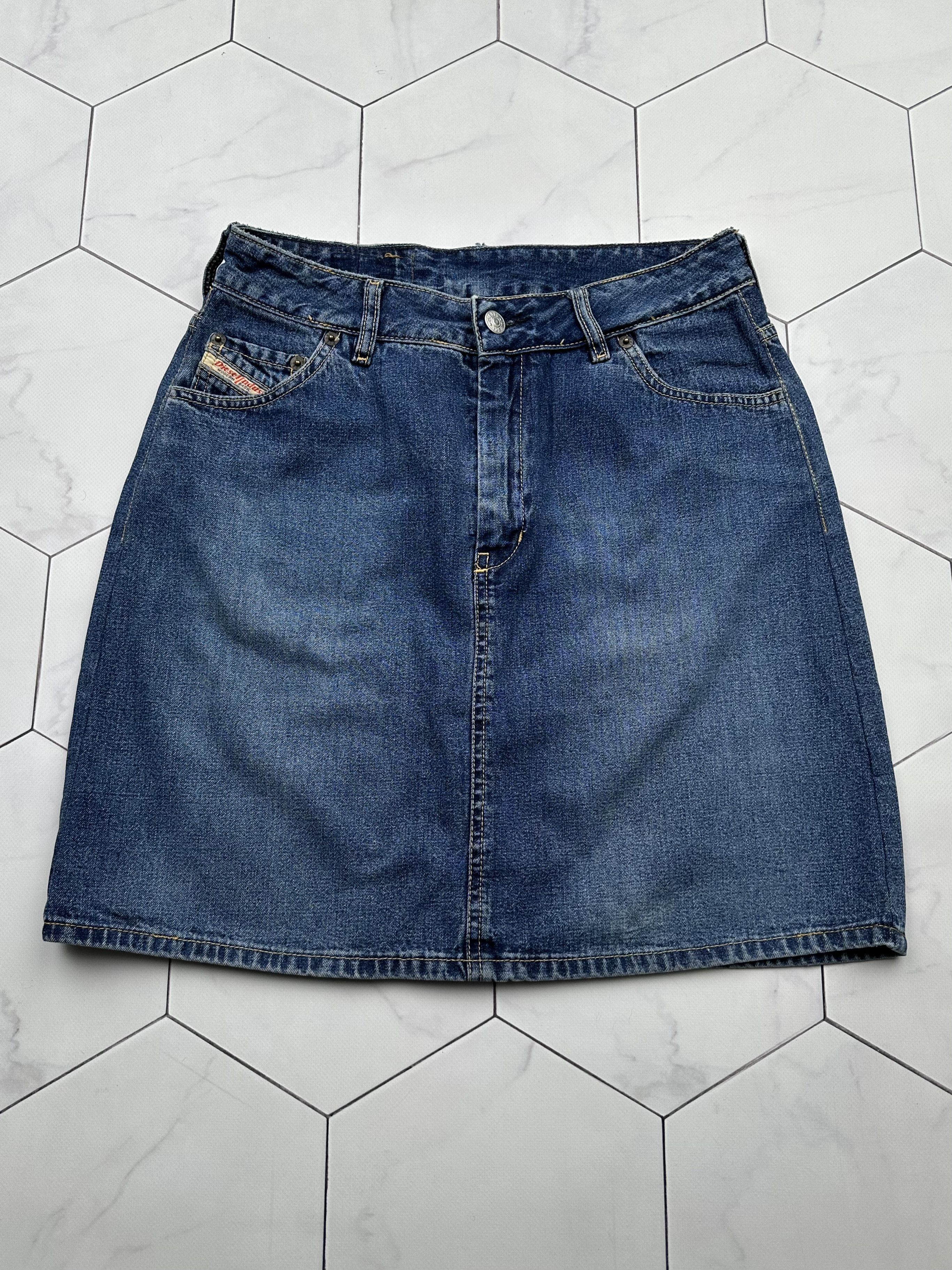 Diesel Diesel Vintage Midi Skirt (B36) Size 26" / US 2 / IT 38 - 1 Thumbnail