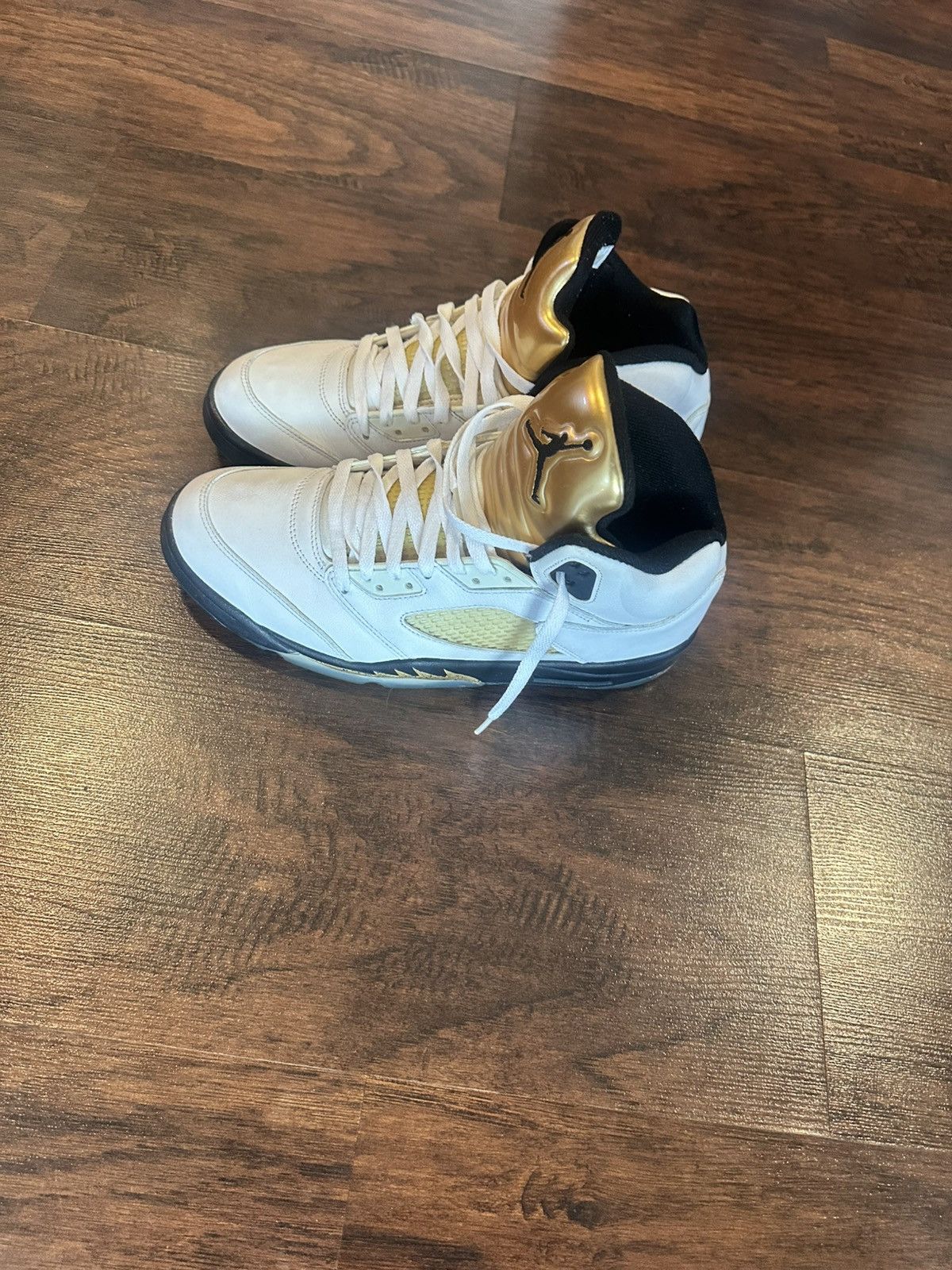 Jordan Brand Air Jordan 5 Retro (White/Gold) Size 11 – Pre-Owned – No Box Size US 11 / EU 44 - 4 Thumbnail