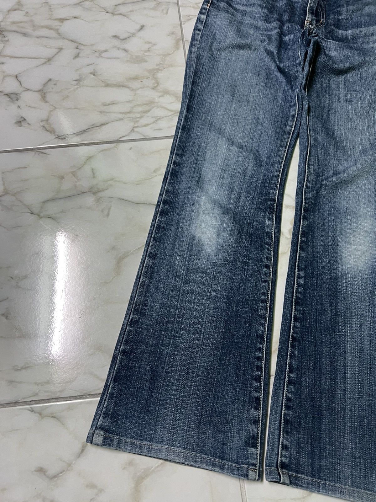 Beauty Beast × If Six Was Nine × Uniqlo 💥Insane 90’s Style Japanese Uniqlo Washed Flare Jean Size US 28 / EU 44 - 3 Thumbnail