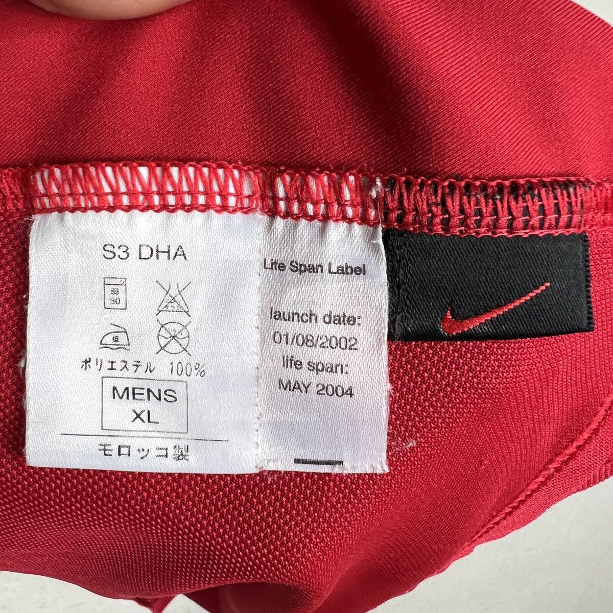 Nike 🔥 2004 Manchester United Nike Vodafone Size US XL / EU 56 / 4 - 10 Thumbnail
