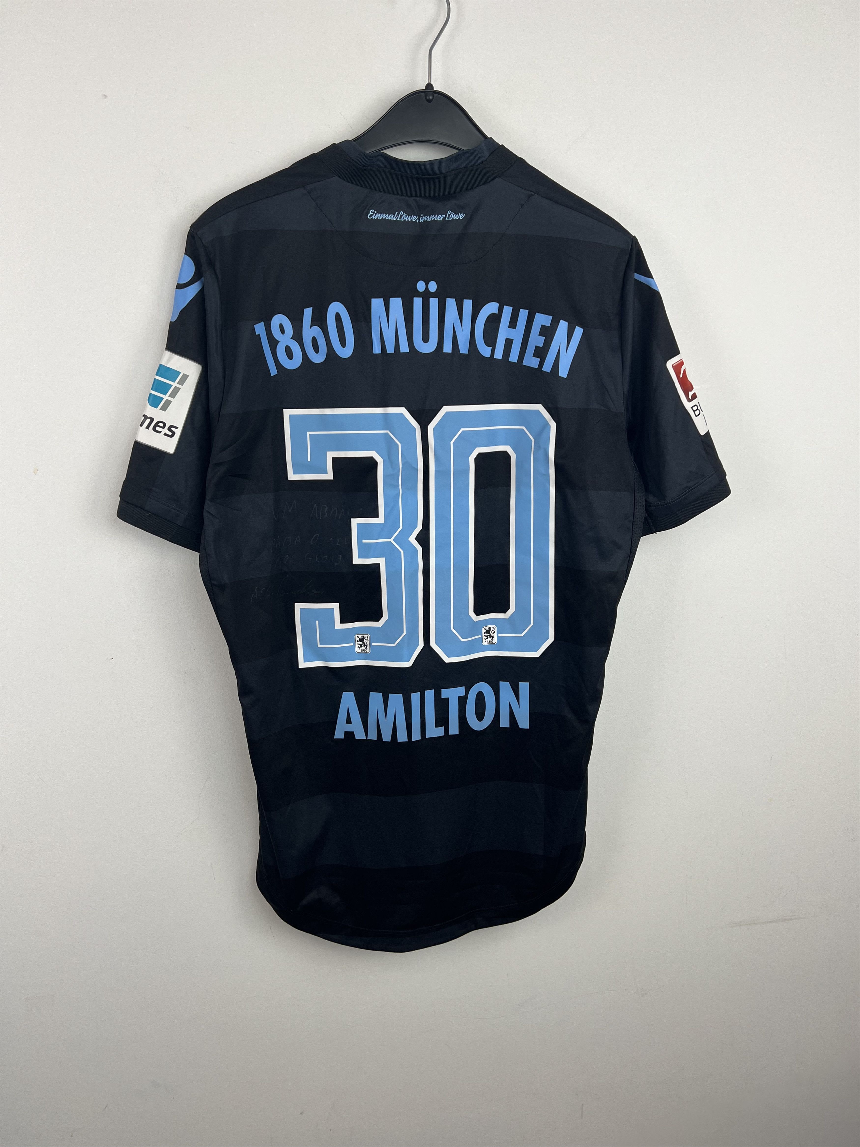 Macron TSV 1860 Munchen 2016-17 Away FOOTBALL Kit SHIRT Size US L / EU 52-54 / 3 - 14 Thumbnail
