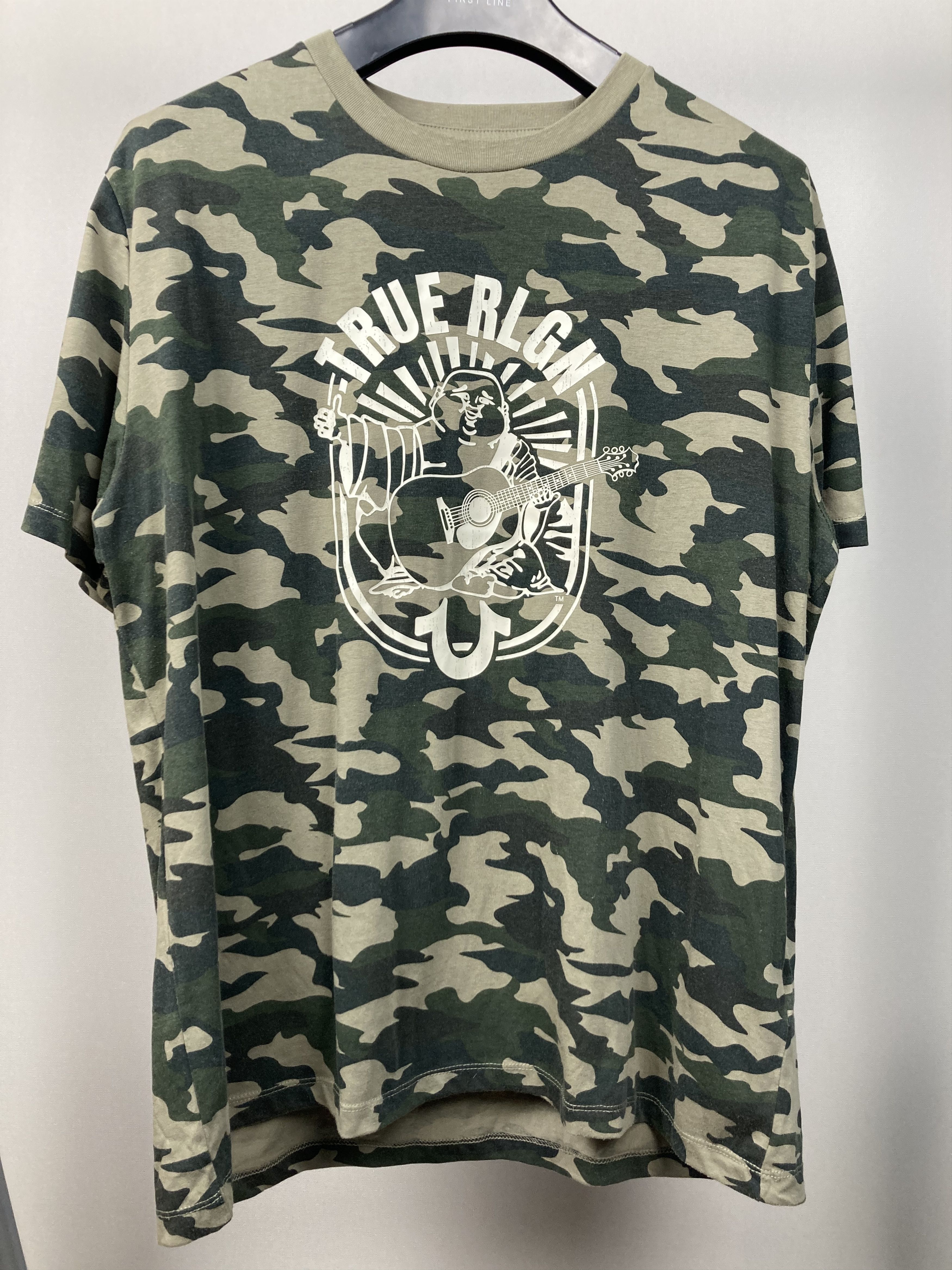 True Religion 00s VTG True Religion Big Logo Rare Camo Color TShirt Size US XL / EU 56 / 4 - 2 Thumbnail