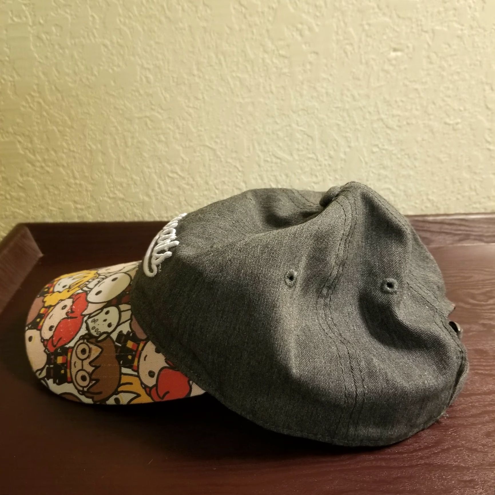 Vintage Licensed Harry Potter Hogwarts Adjustable Dad Cap Hat Adult Mens One Size Gray Cap Size ONE SIZE - 4 Thumbnail