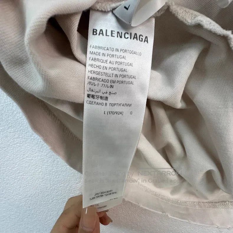 Balenciaga Balenciaga White and Black Tape T-Shirt Size US L / EU 52-54 / 3 - 3 Thumbnail