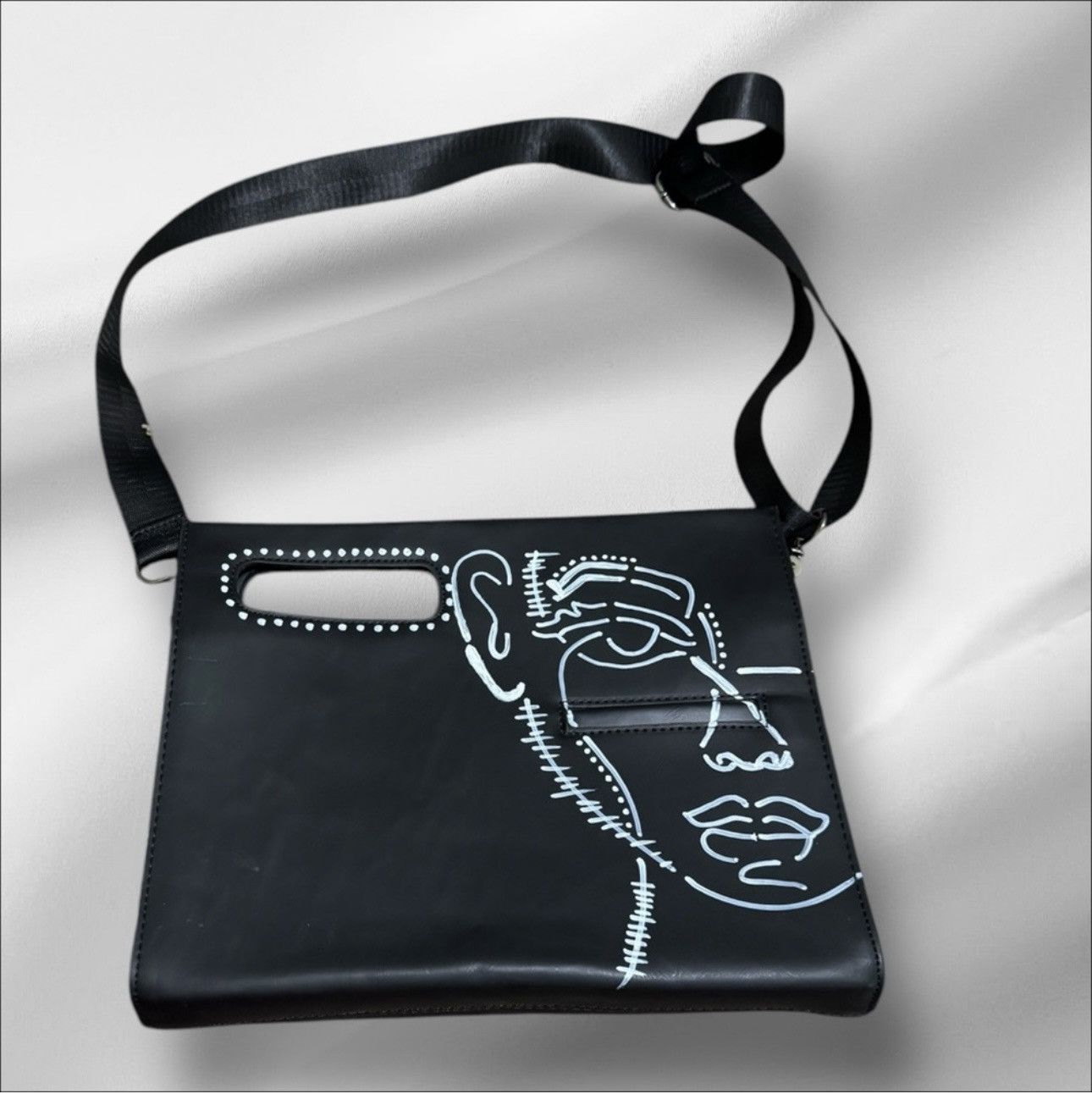 Other Up cycled unisex black handbag clutch cross body Size ONE SIZE - 12 Thumbnail