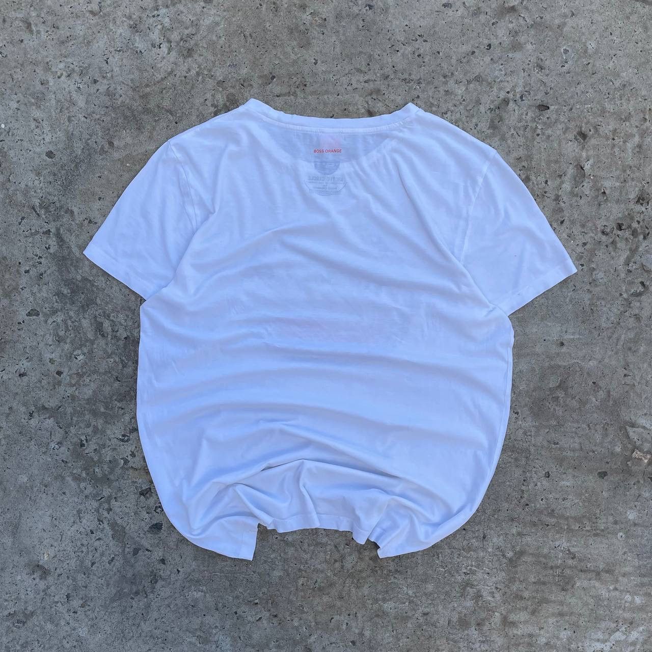 Hugo Boss Vintage Hugo Boss T-shirts Big Logo Y2K 00s USA Size L Size US L / EU 52-54 / 3 - 2 Thumbnail