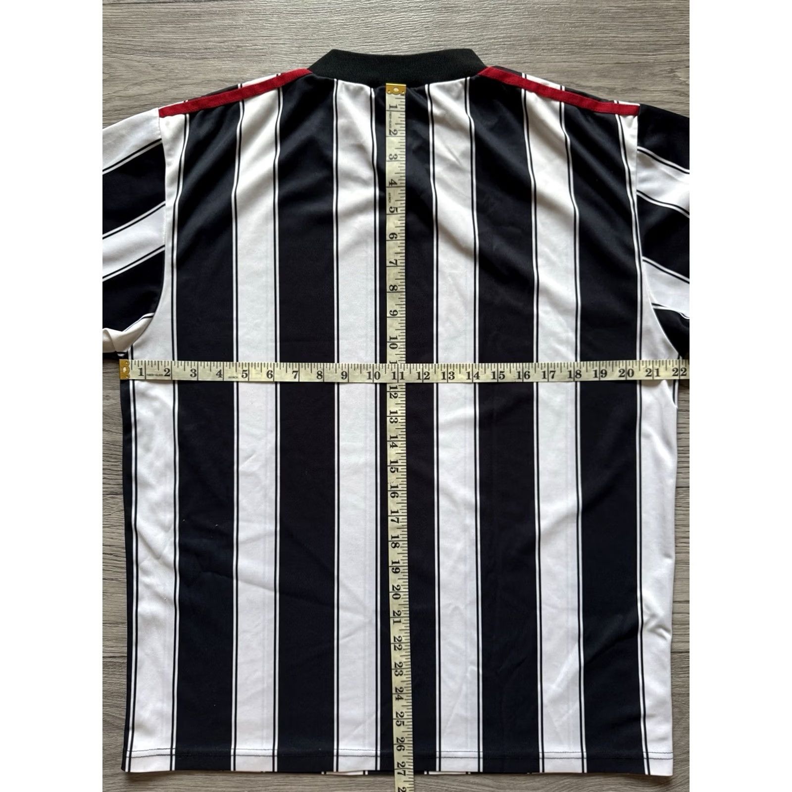 Adidas ADIDAS FOOTBALL SHIRT Jersey L Men White Black 2000s ADIDAS TEMPLATE Soccer Jersey Mens Size US L / EU 52-54 / 3 - 3 Thumbnail