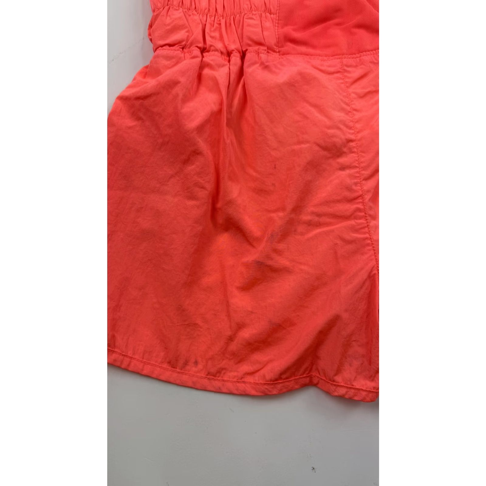 Vintage FP Movement Women's Athletic Running Shorts Small Coral Pink Smocked Waist Size 28" / US 6 / IT 42 - 5 Thumbnail