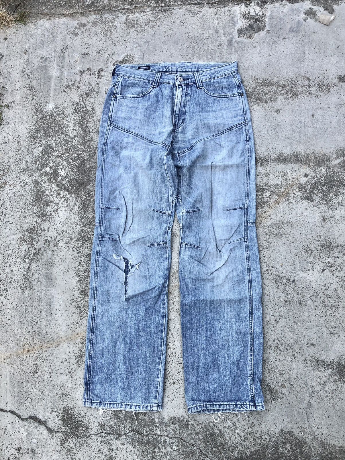 AVIREX DISTRESSED DENIM