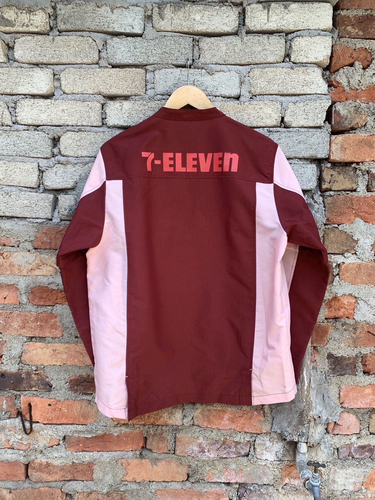 uniform experiment 👹Vintage 90s 7eleven Workers Zipper Uniform Size US M / EU 48-50 / 2 - 1 Thumbnail