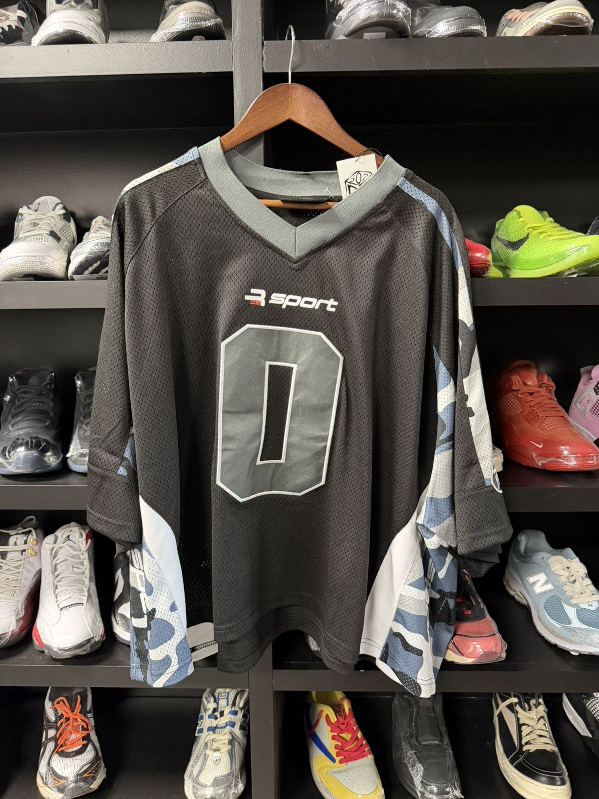 The GV Gallery Raspberry Hills Football Jersey Size US XXL / EU 58 / 5 - 1 Thumbnail
