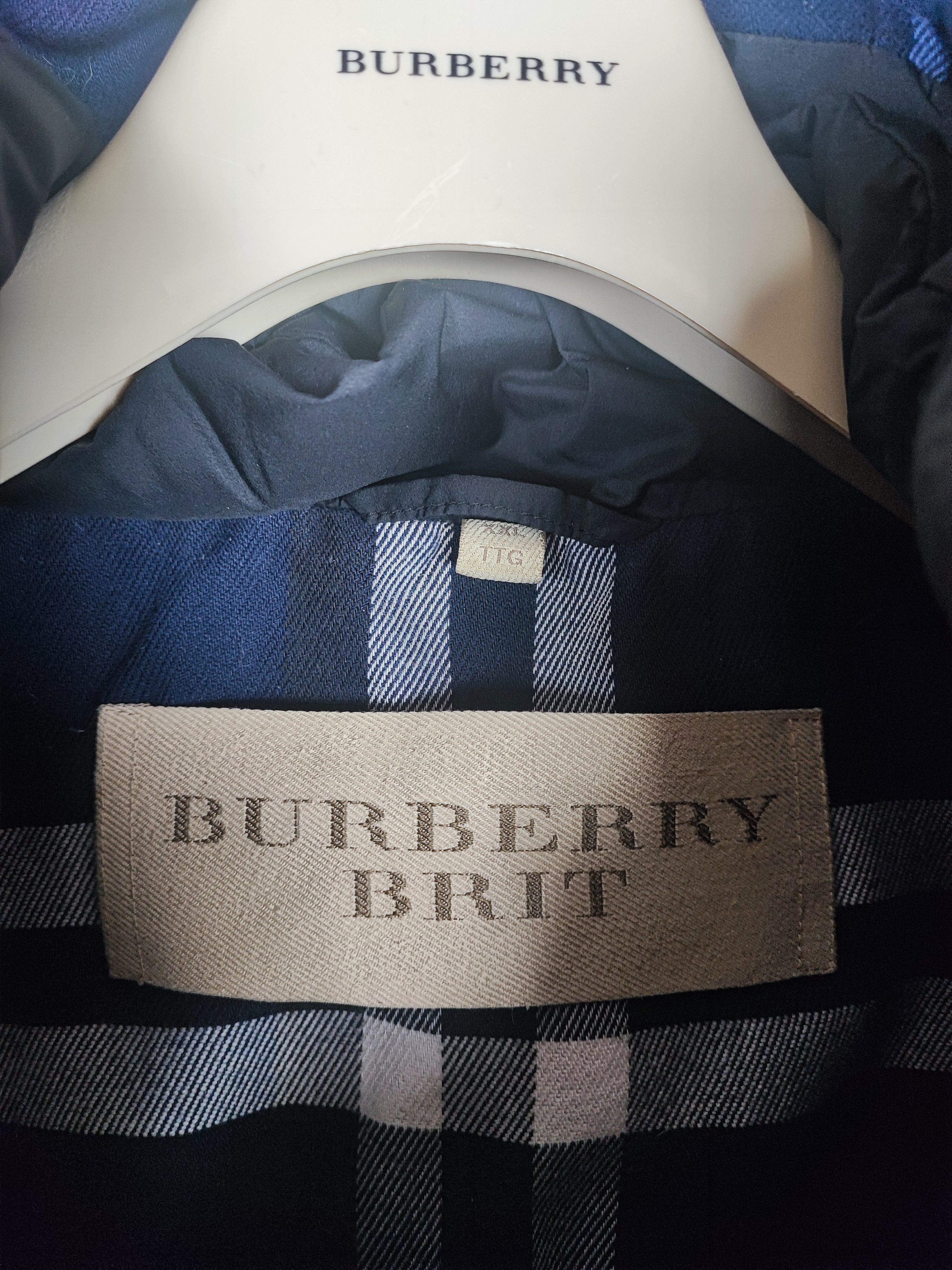 Burberry 🔥 Burberry Puffer jacket, detachable hoodie and sleeves Size US XXL / EU 58 / 5 - 6 Thumbnail