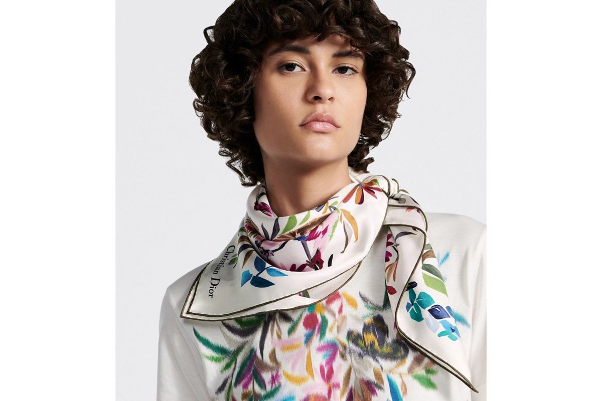 Dior o1bcso1str0226 Size:OS/90 Square Scarf in Multicolor Size ONE SIZE - 5 Thumbnail