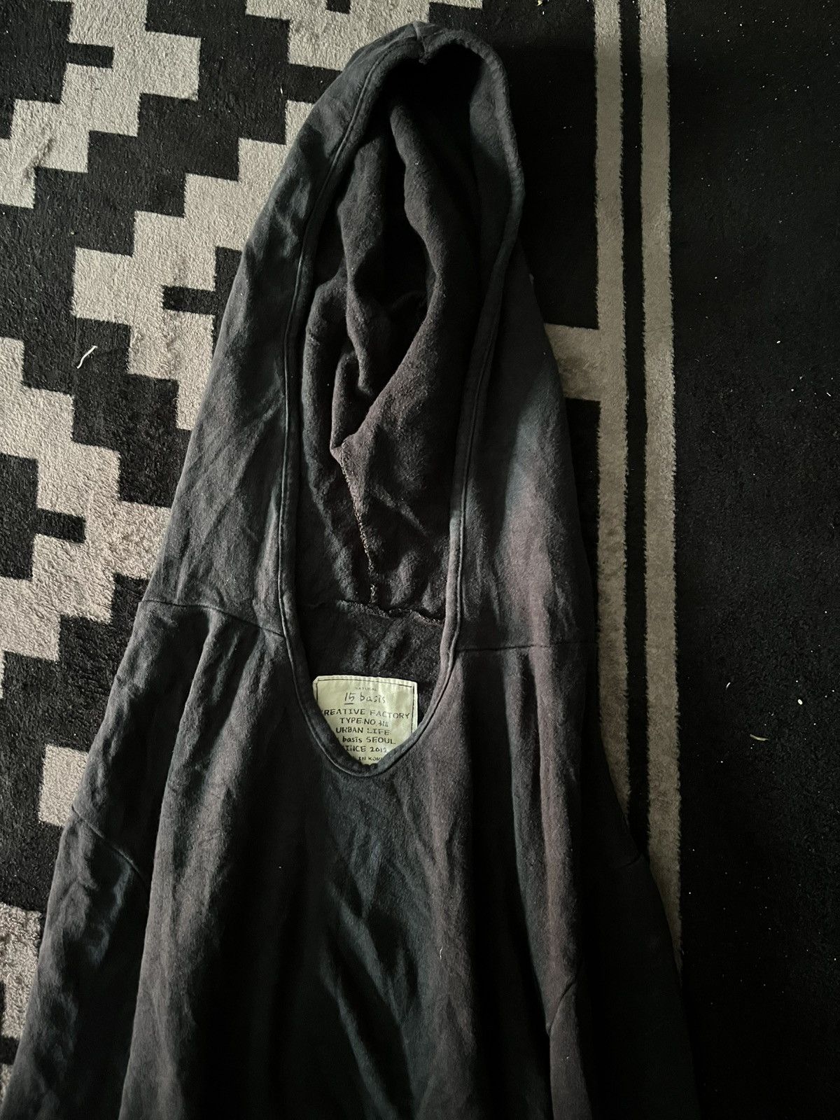 Le Grande Bleu (L.G.B.) Vintage 15 basis black hoodie Size US S / EU 44-46 / 1 - 2 Thumbnail