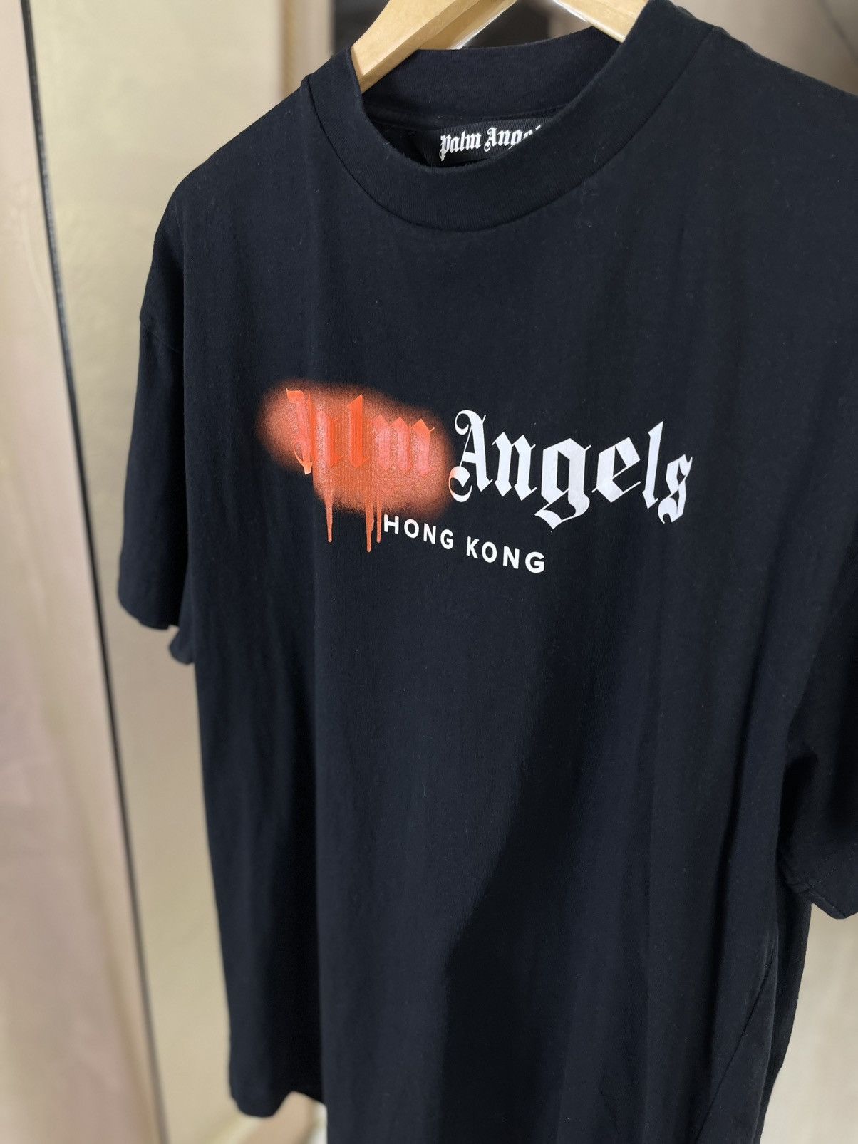 Palm Angels Palm Angels Hong Kong Spray Logo Oversized Tee Size US L / EU 52-54 / 3 - 4 Thumbnail