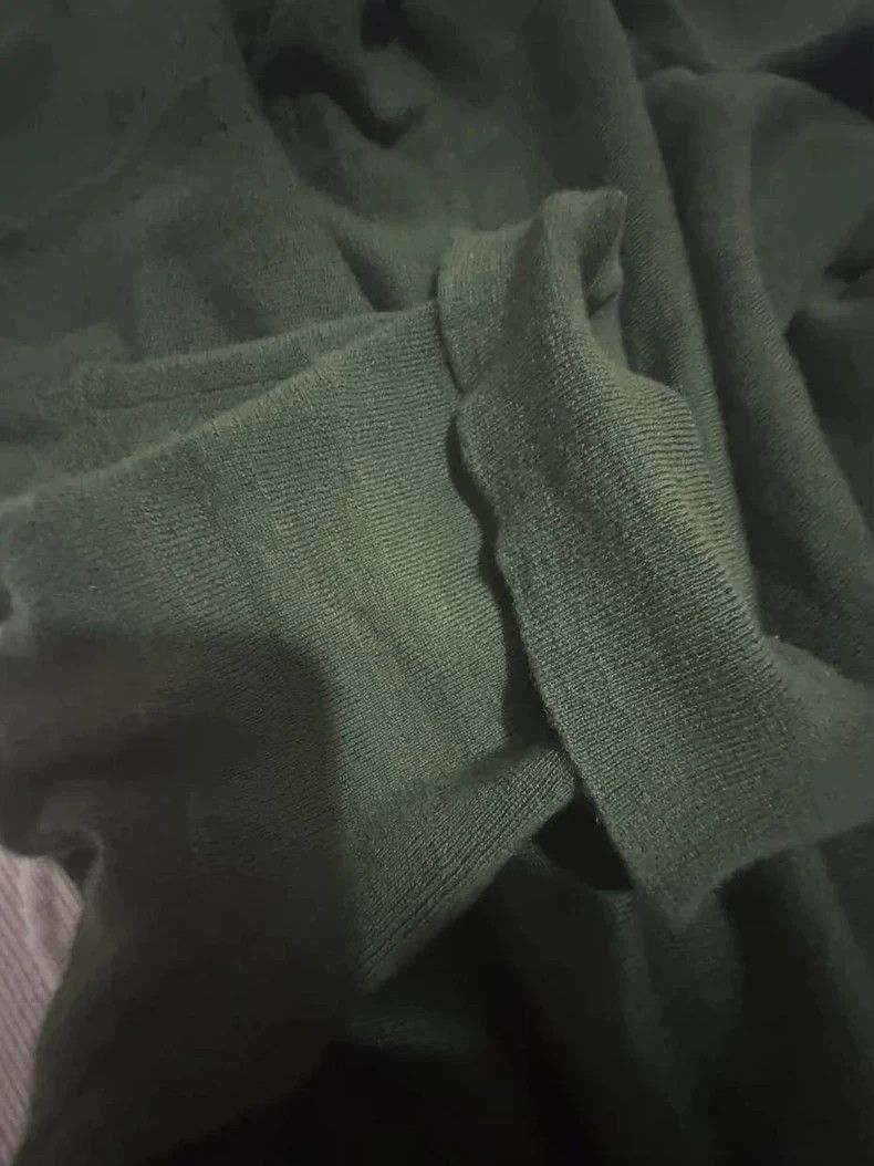 Loro Piana LORO PIANA She's wearing a cashmere cardigan Size S / US 4 / IT 40 - 5 Thumbnail