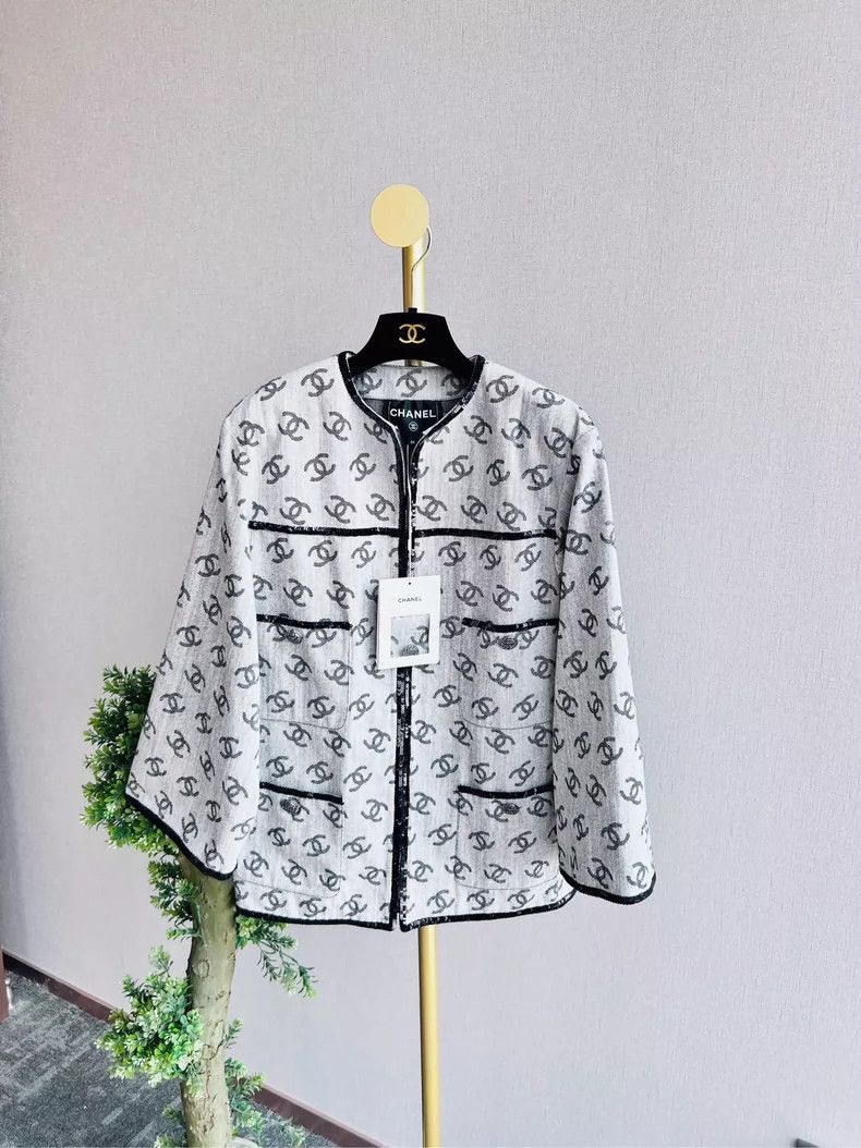 Chanel Chanel 22SS Logo Print Gray Jacket - dmc Size US S / EU 44-46 / 1 - 1 Thumbnail