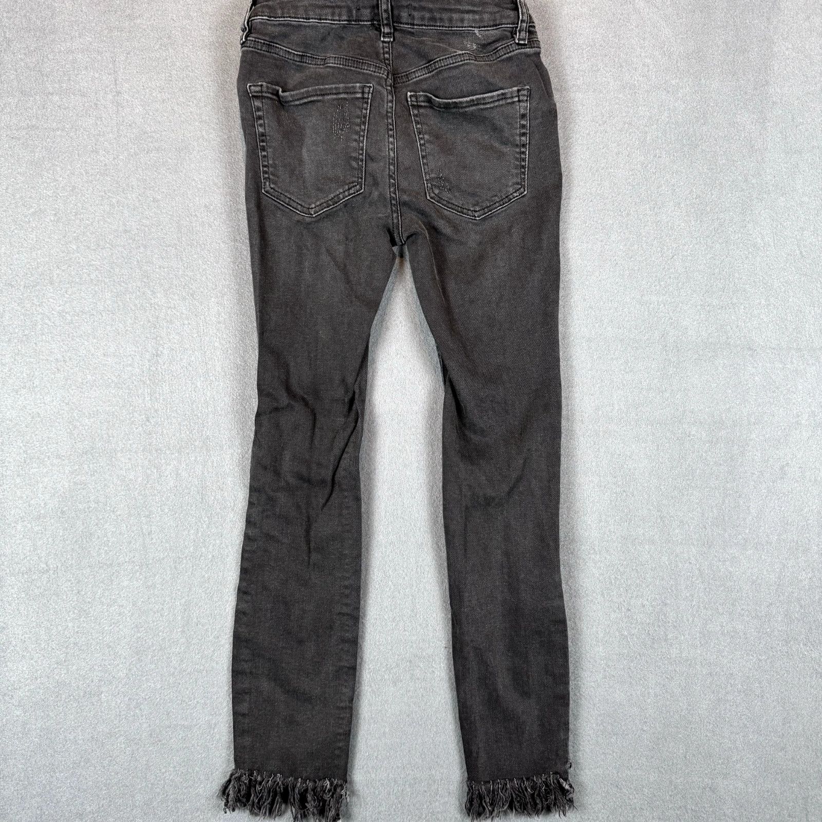Free People Free People Jeans Women 24 (24x24) Black Distressed Crop Size 24" / US 00 / IT 34 - 3 Thumbnail