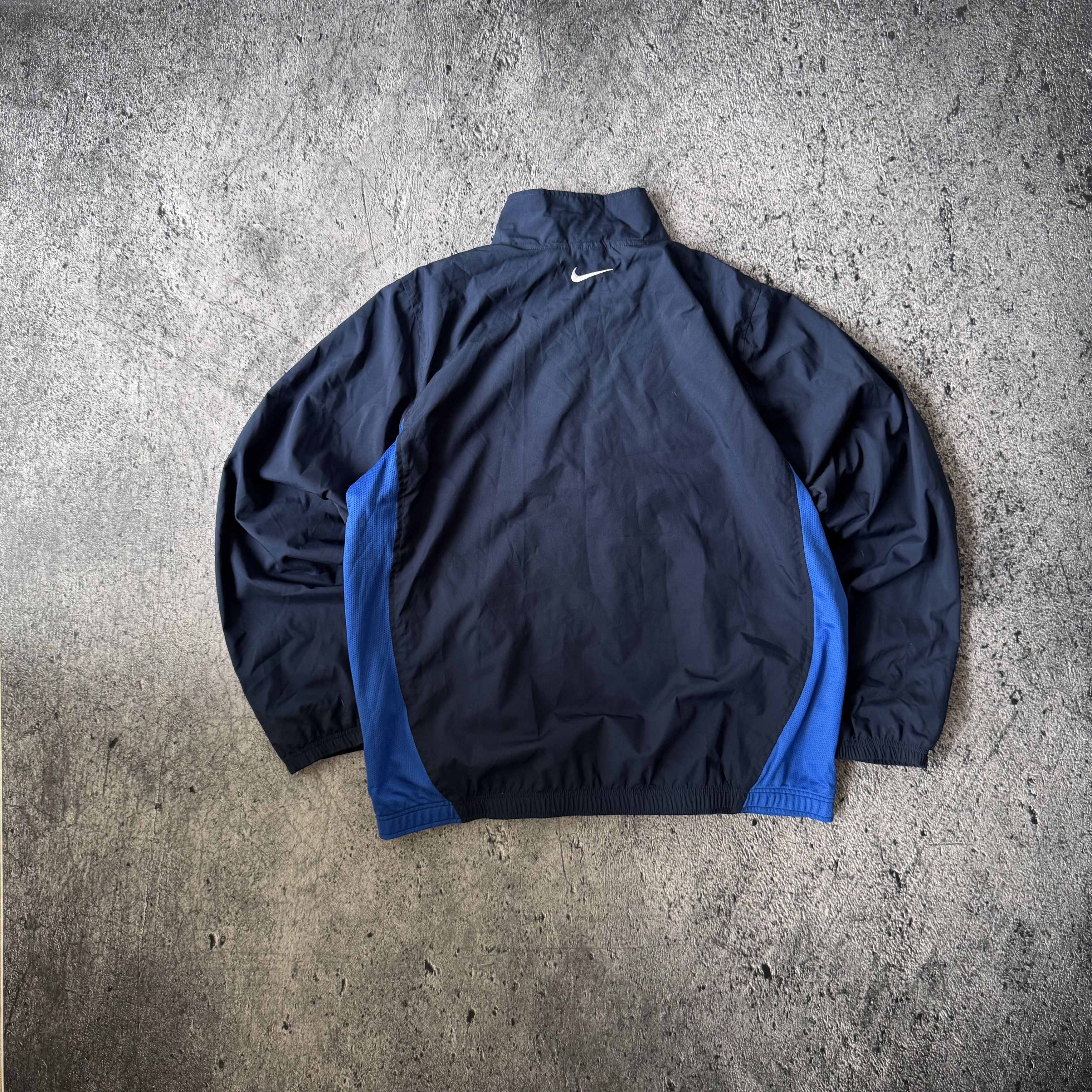 Nike Nike Vintage Nylon Track Boxy Oversize Jacket Windbreaker Size US XL / EU 56 / 4 - 7 Thumbnail