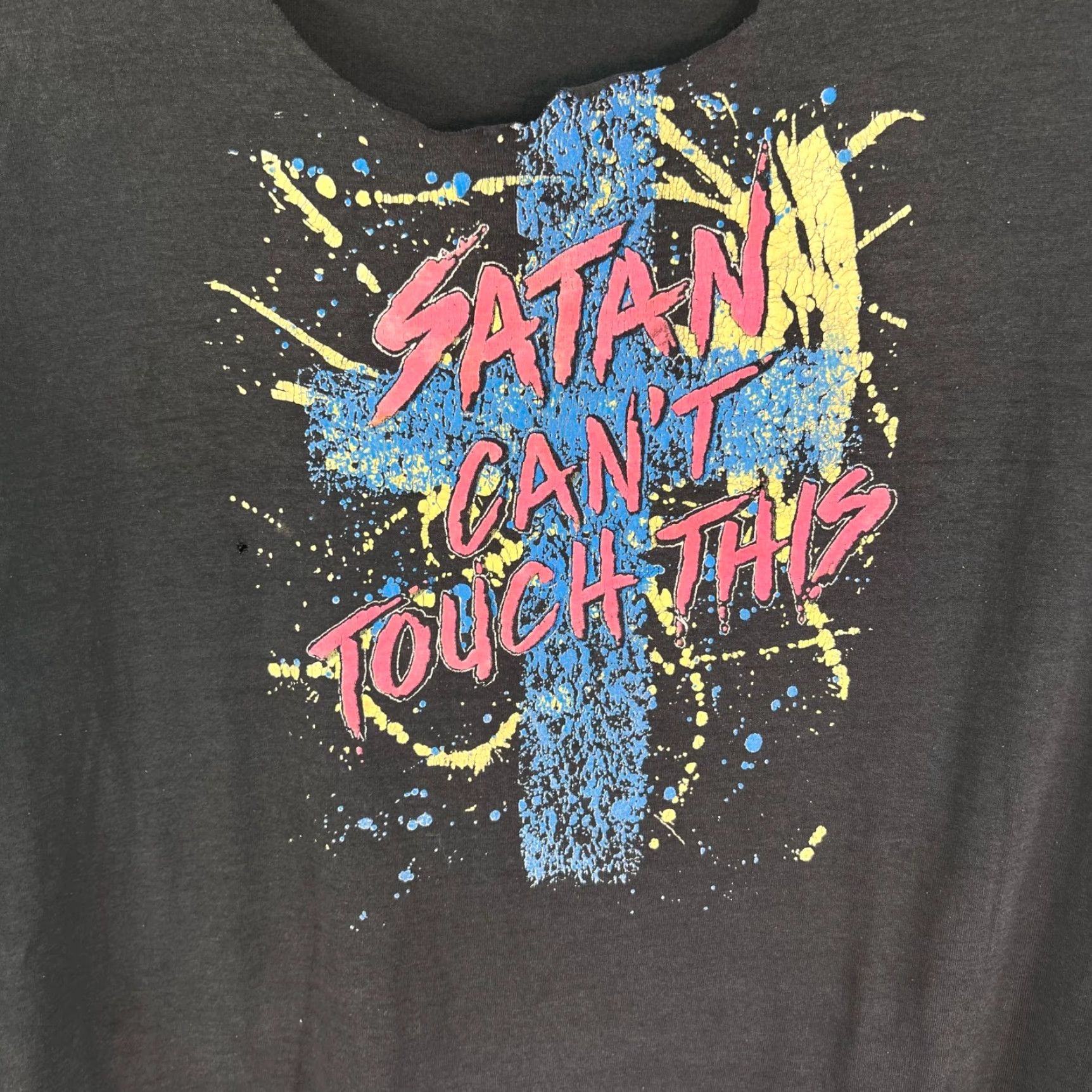 Vintage VINTAGE Satan Cant Touch This T-Shirt Men L Black Crew Neck Short Sleeve 100% Cotton Art Tee Size US L / EU 52-54 / 3 - 2 Thumbnail