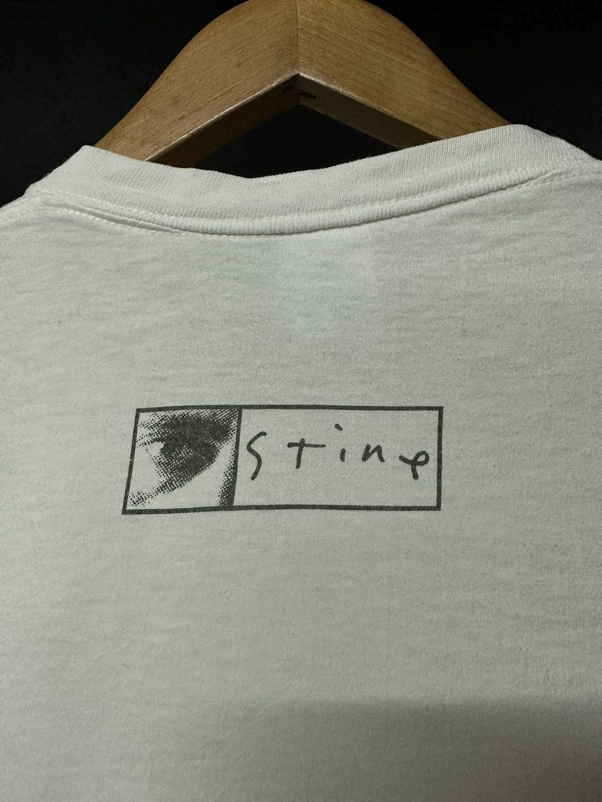 Vintage Vintage 90s Richard Stine Art Faded Tee Size US M / EU 48-50 / 2 - 7 Thumbnail