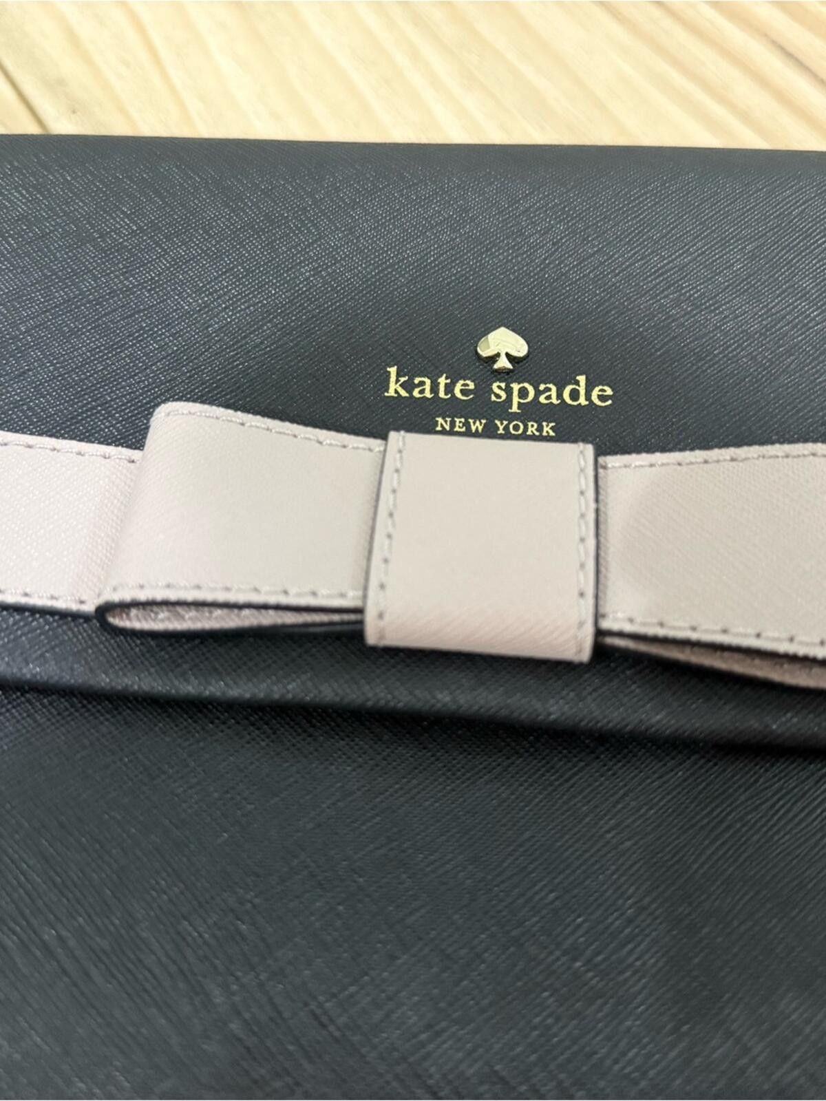 Other kate spade Black and Blush Bow Wallet Crossbody Size ONE SIZE - 5 Thumbnail