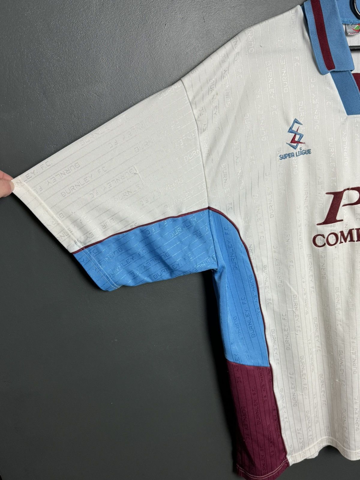 Other Burnley 99/00 Away Football Jersey Size US XL / EU 56 / 4 - 4 Thumbnail
