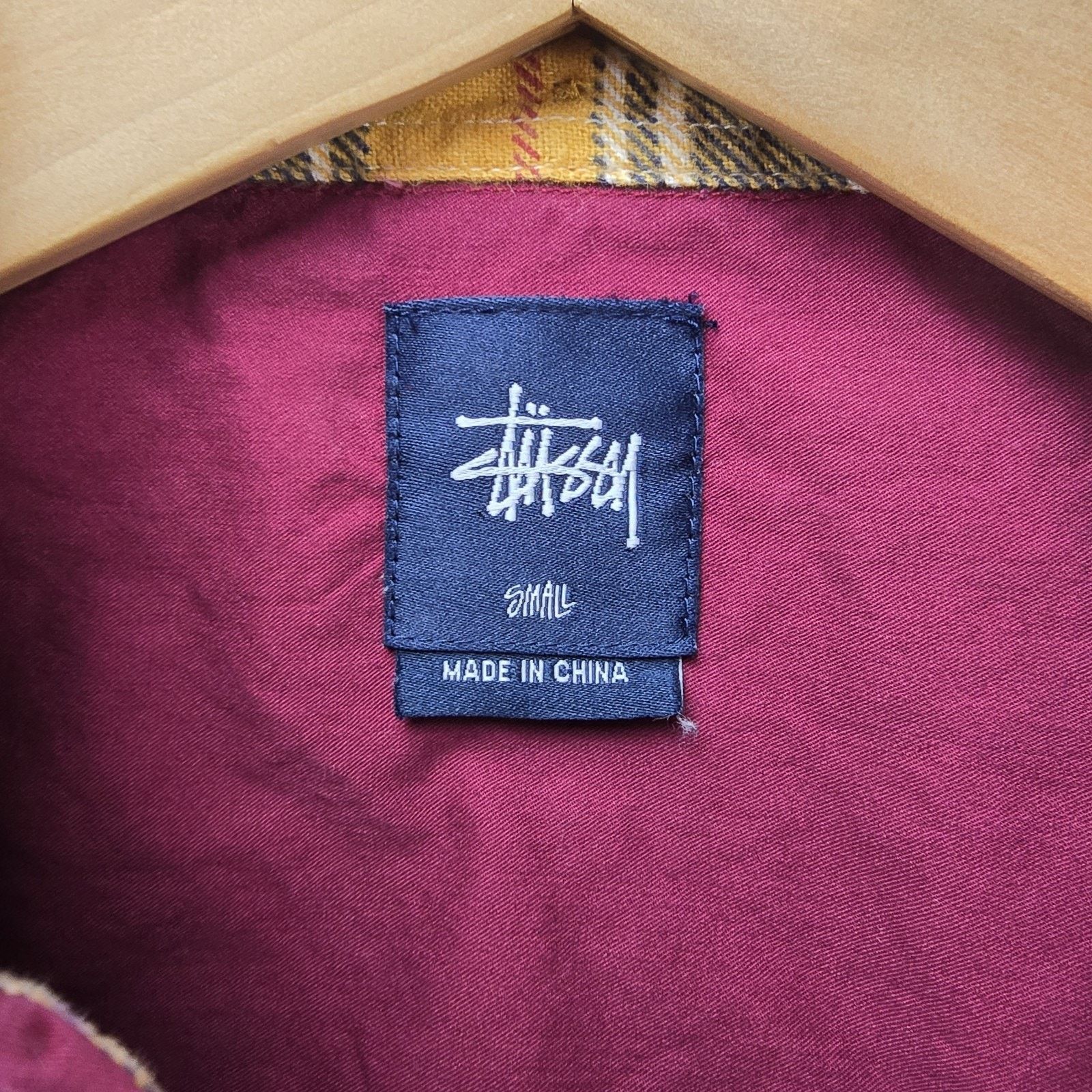 Stussy Stussy Long Sleeve Shirt Mens Small Red Maroon Button Up Size US S / EU 44-46 / 1 - 8 Thumbnail