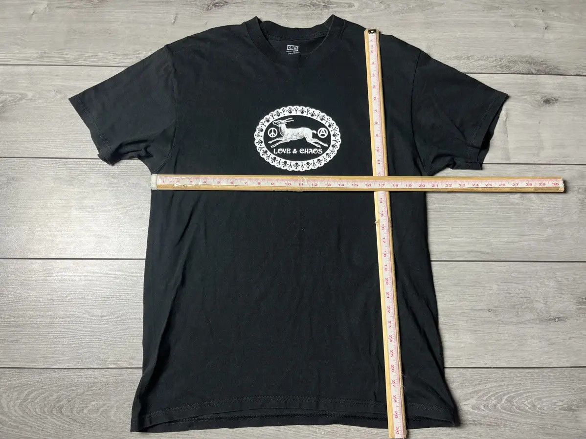 Obey Obey Tshirt love chaos size Large Size US L / EU 52-54 / 3 - 5 Thumbnail