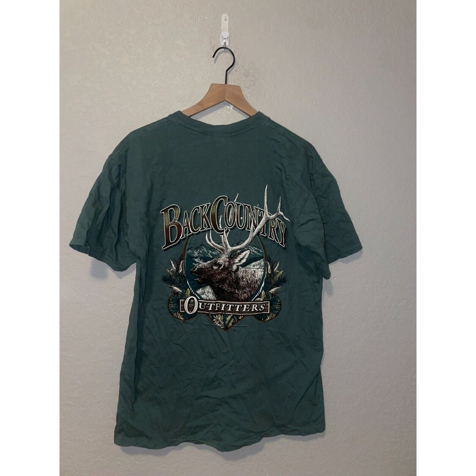 Vintage Vintage Montana Back Country Outfitters Shirt Elk Tee 90s L Size US L / EU 52-54 / 3 - 6 Thumbnail