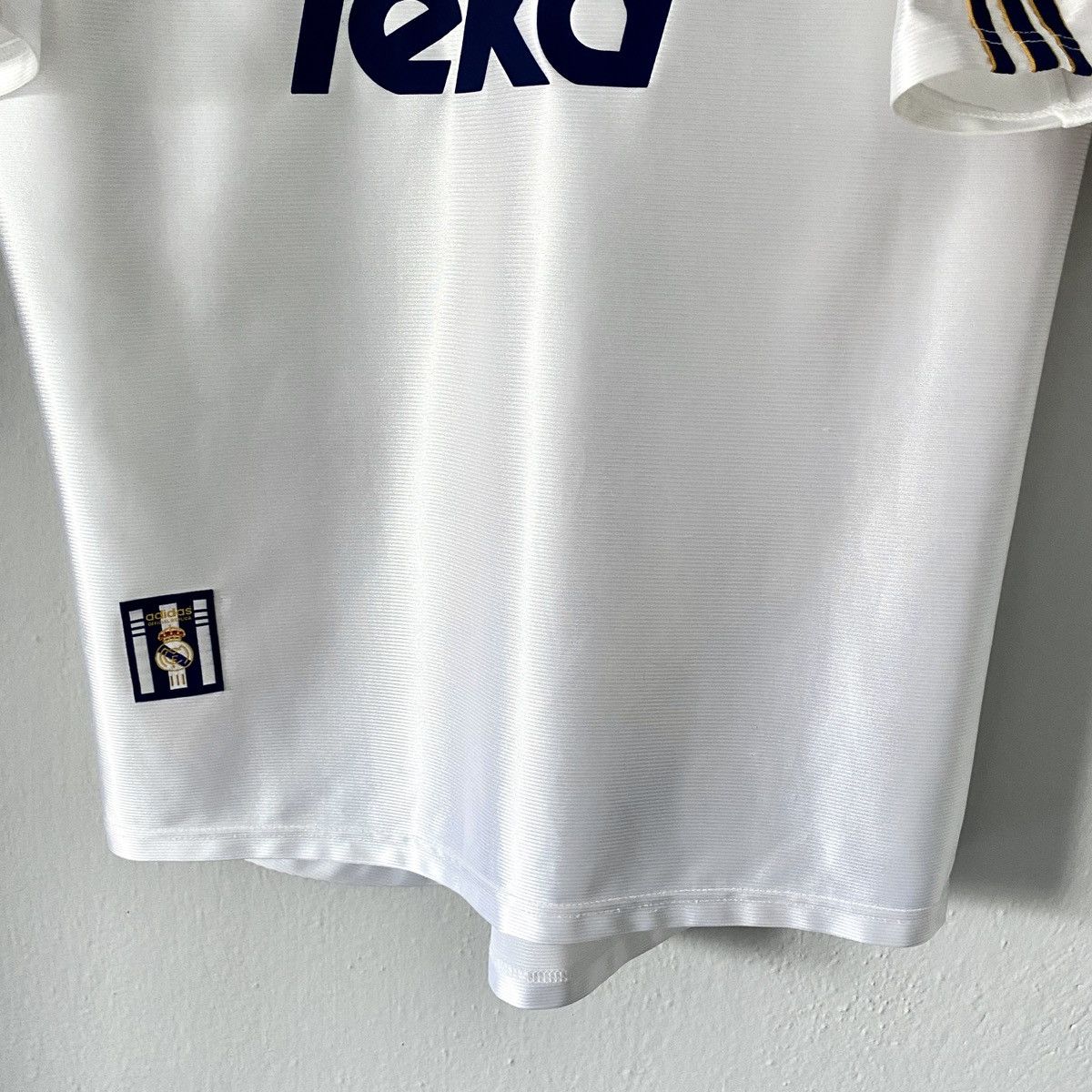 Adidas × Vintage 1998 2000 Real Madrid Vintage Adidas Home Kit Soccer Jersey Size US M / EU 48-50 / 2 - 5 Thumbnail