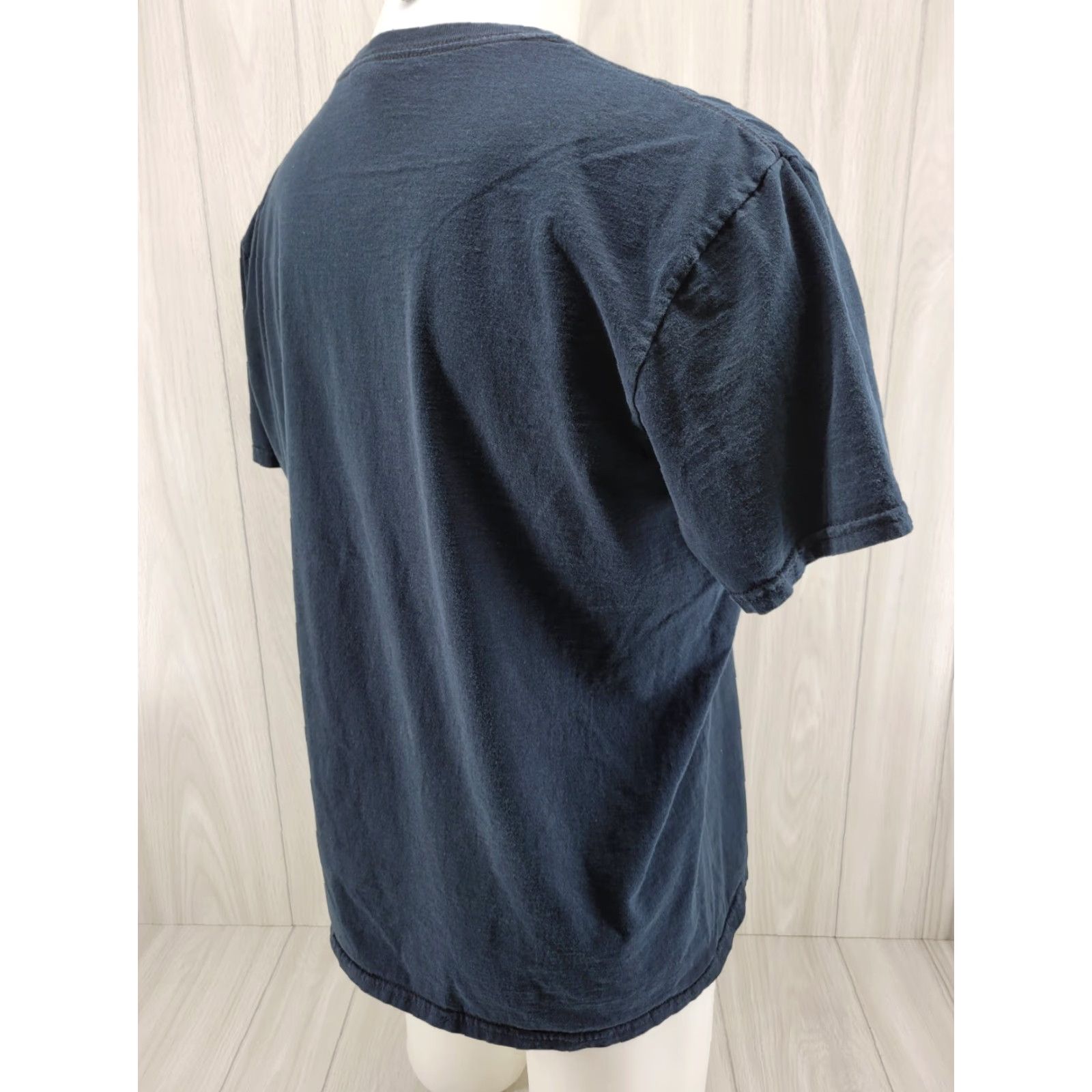 Gildan VINTAGE 2014 Geico Bassmaster Classic Nirto Blast Off Mens Shirt XL Black T-Shirt Short Sleeve Gildan Brand Size US XL / EU 56 / 4 - 6 Thumbnail