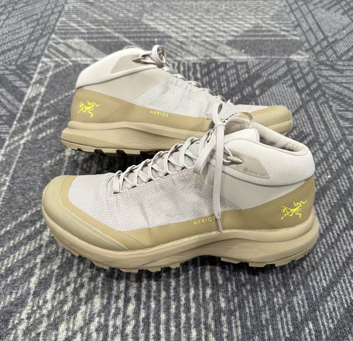 Arc'teryx Arc'teryx Aerios FL 2 Mid Hiking Shoes J42 Size US 8 / EU 41 - 4 Thumbnail