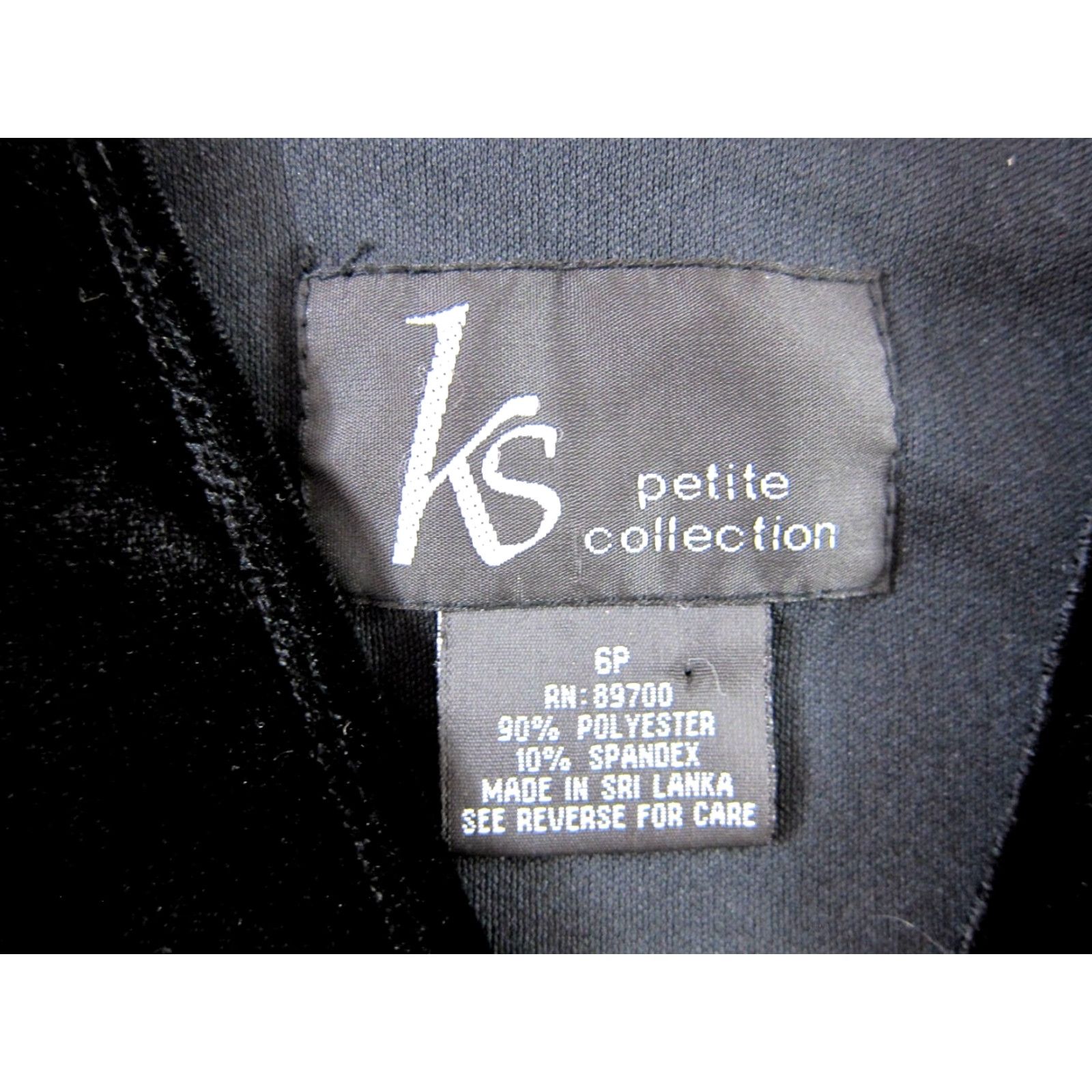 Velvet VTG KS Petite Collection Black Velvet Stretch Long Sleeve Wrap Dress 6P Size M / US 6-8 / IT 42-44 - 3 Thumbnail