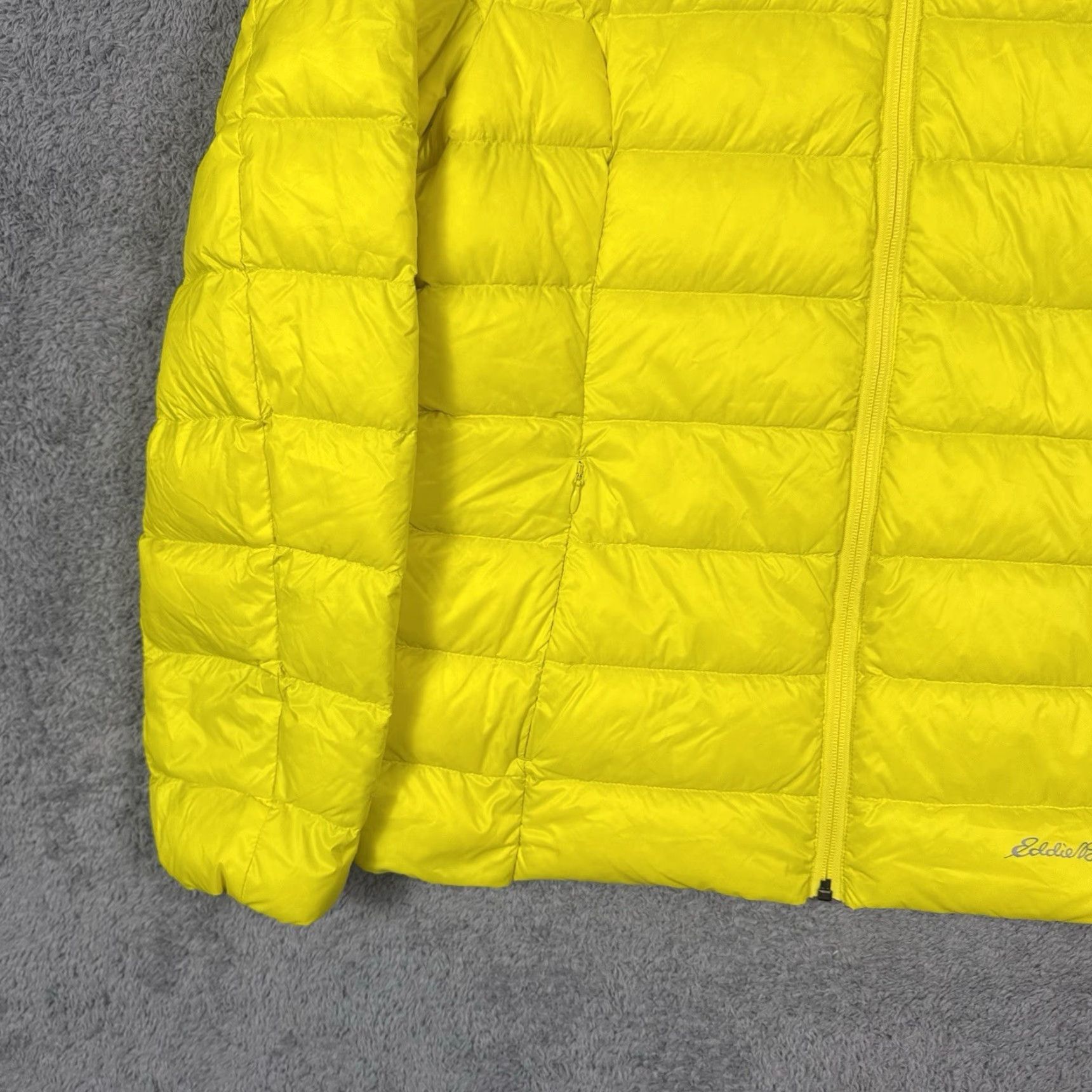 Eddie Bauer Eddie Bauer Down Jacket Women L EB650 Quilted Puffer Full Zip Neon Yellow Coat Size L / US 10 / IT 46 - 2 Thumbnail