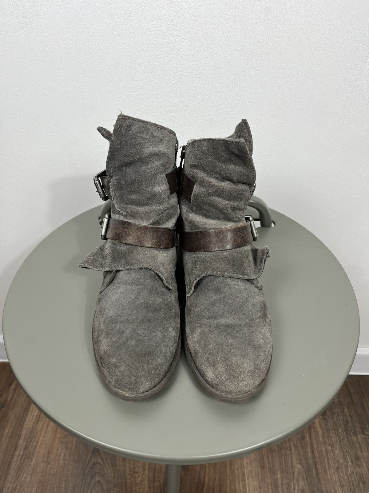 Other Avant Garde Distressed Suede Boots 38 Strap Zip Ankle Shoes Size US 7 / IT 37 - 5 Thumbnail