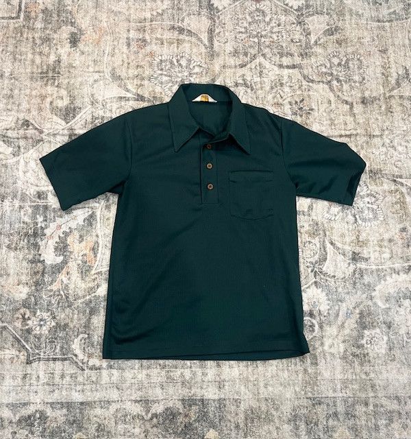 Vintage Vintage 1970s Textured Polo Shirt – Size M – Forest Green Size US M / EU 48-50 / 2 - 1 Thumbnail