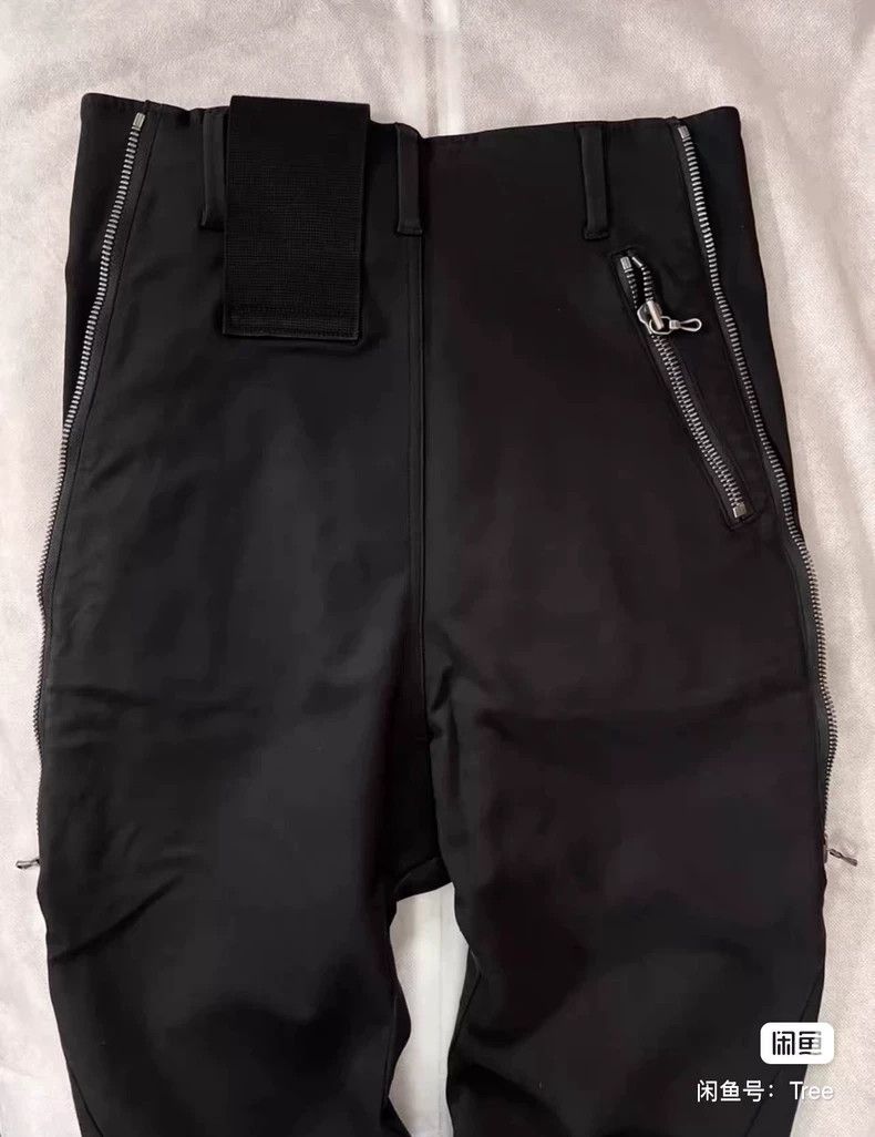 Julius Julius size:1 Black side zipper curved knife long pants ca Size US 27 - 3 Thumbnail