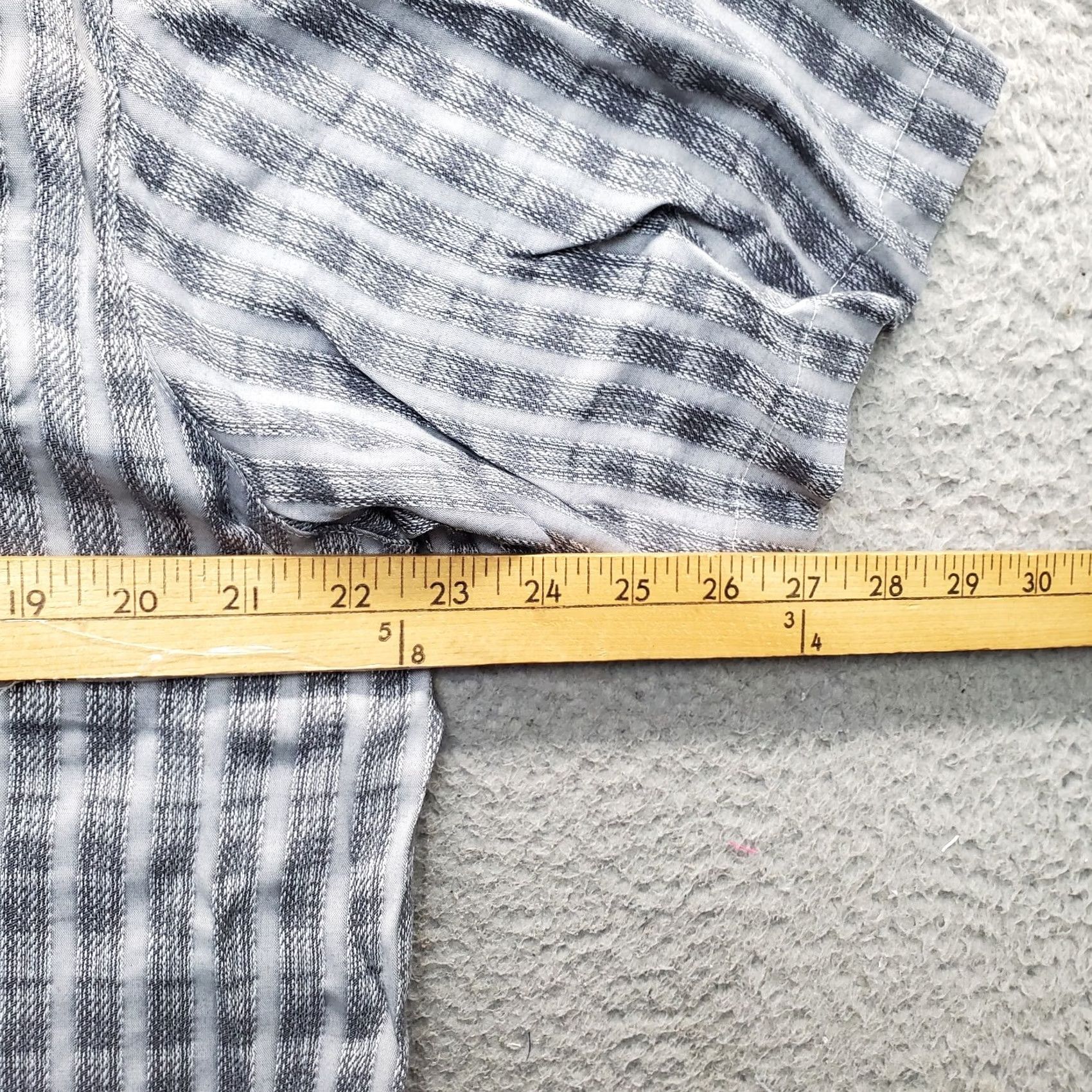 Vintage Columbia Mens XL Button-Up Shirt Striped Collared Pocketed Active Fit Size US XL / EU 56 / 4 - 4 Thumbnail